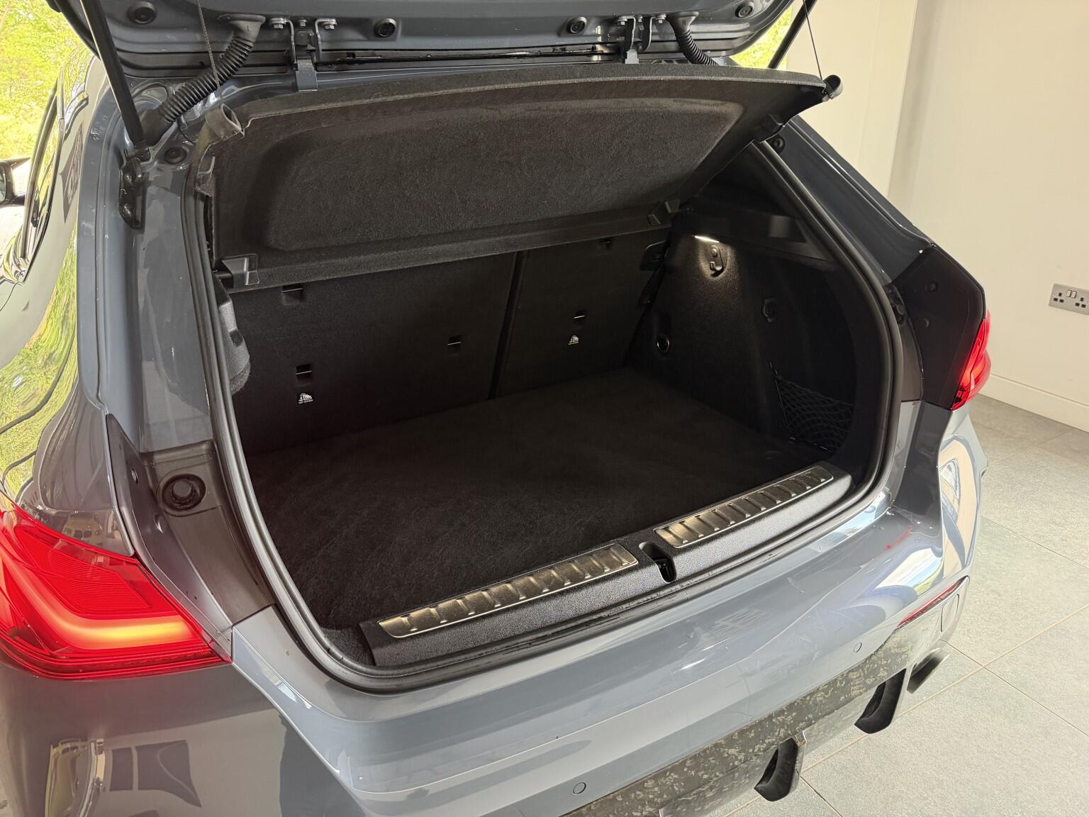 BMW 1 Series view 31