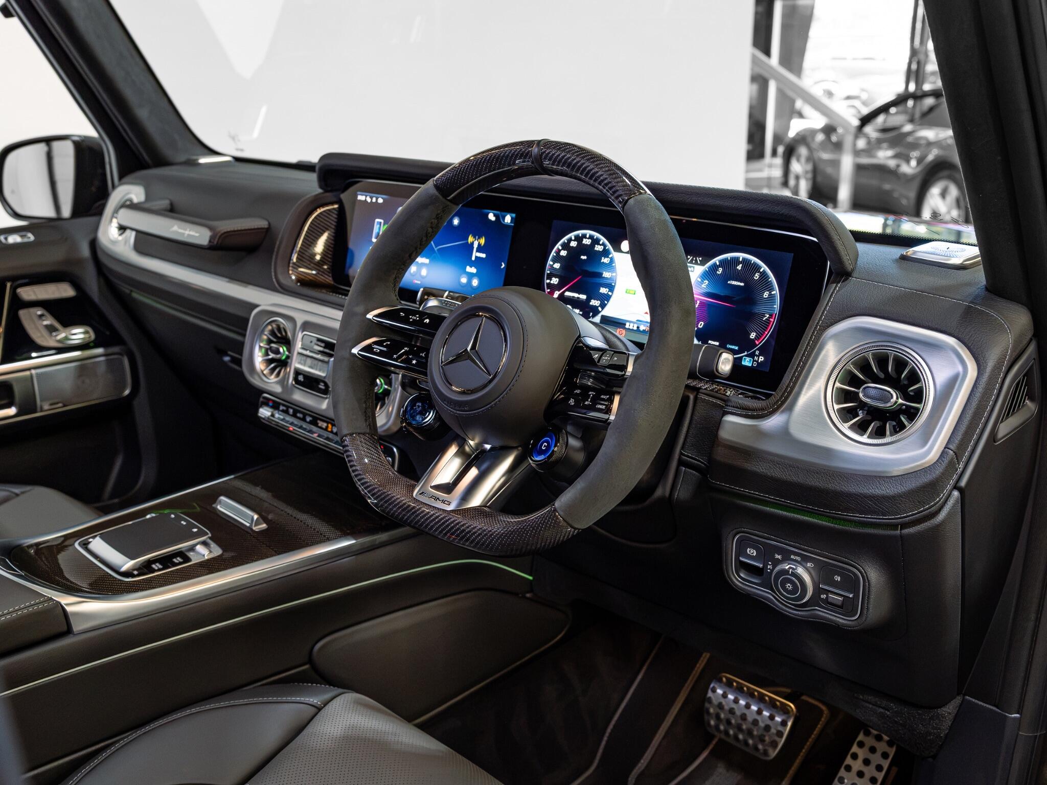 Mercedes-Benz G-Class view 16