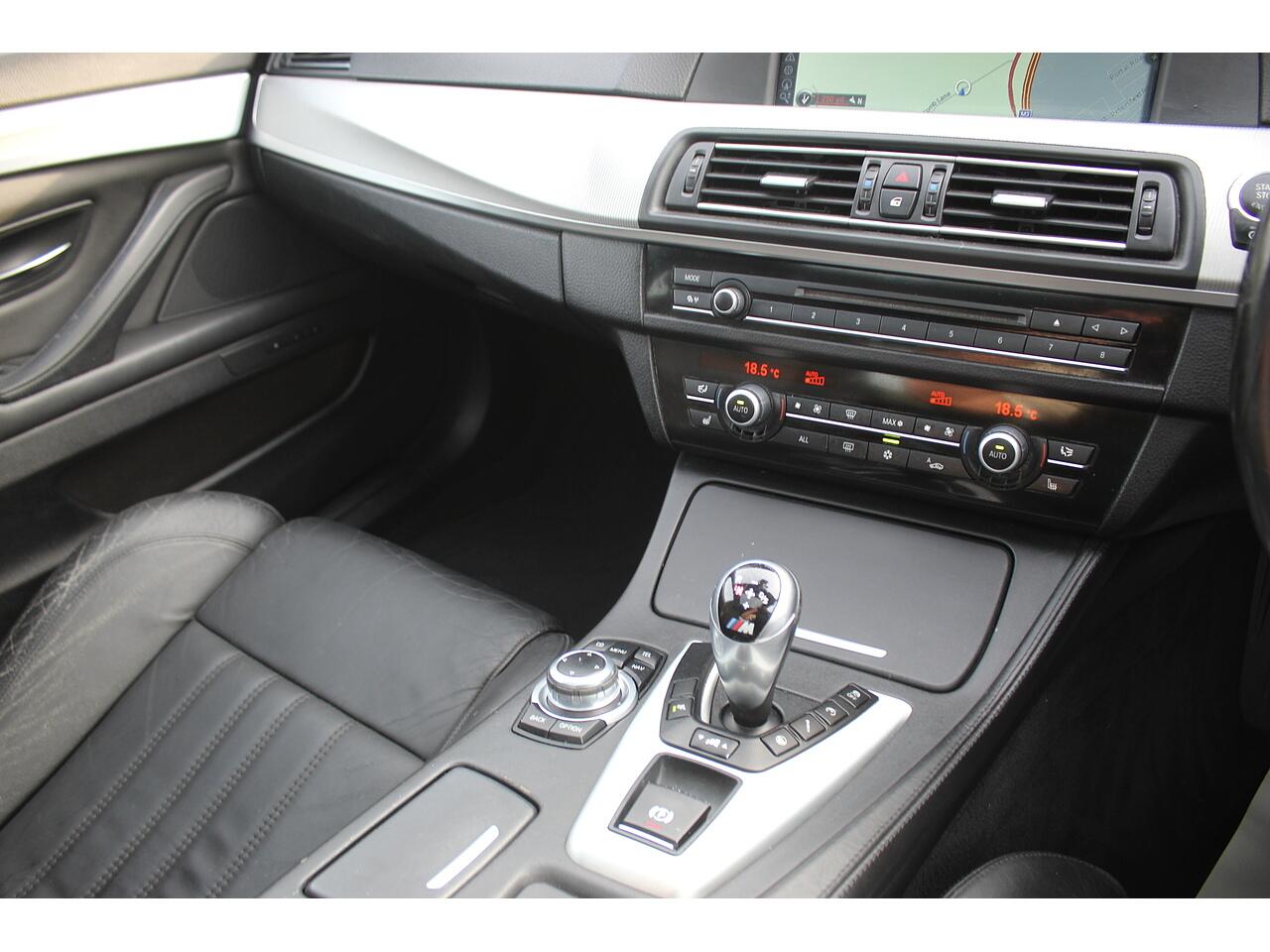 BMW M5 view 26