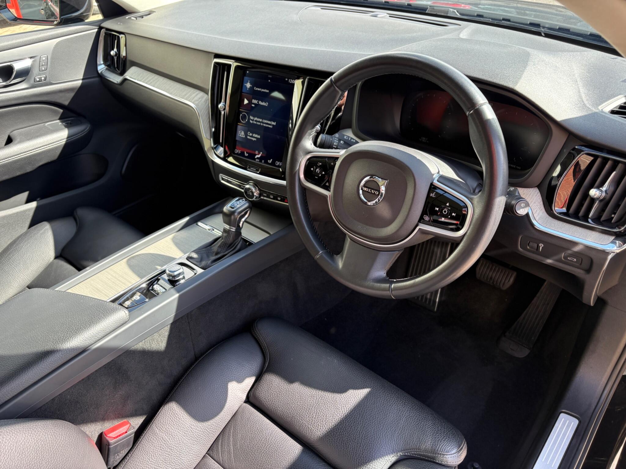 Volvo V60 view 14