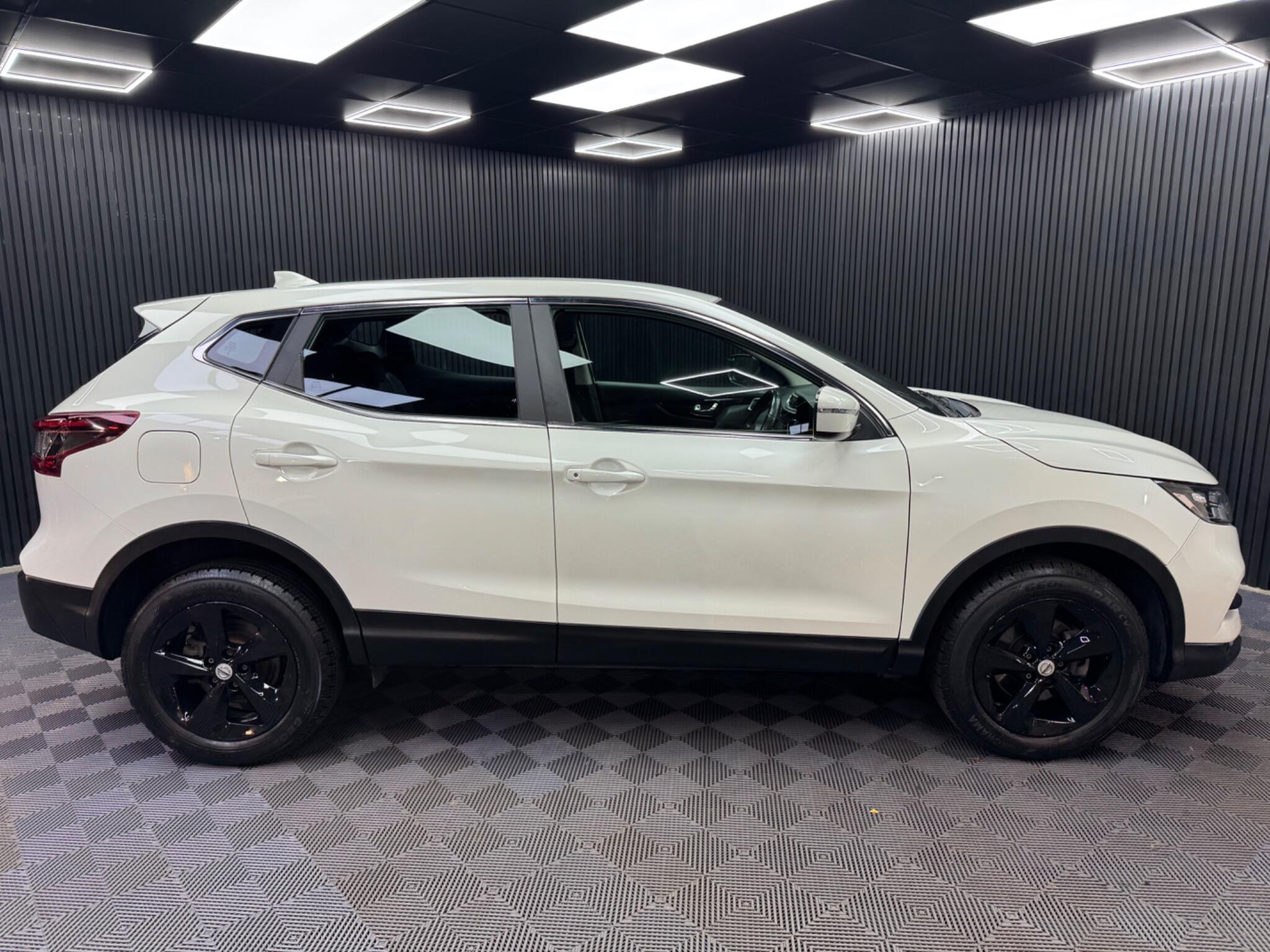 Nissan Qashqai view 6