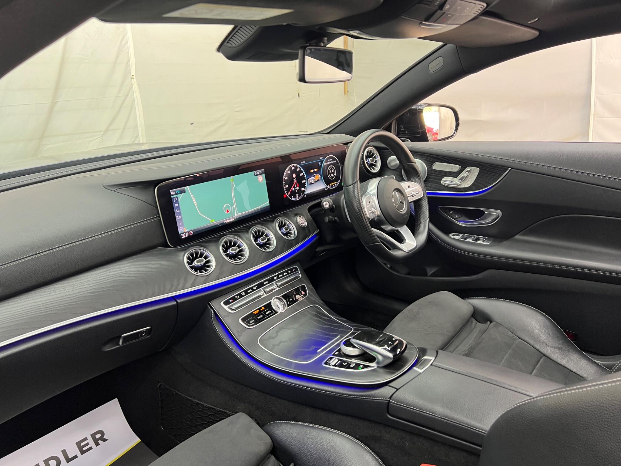 Mercedes-Benz E-Class view 14