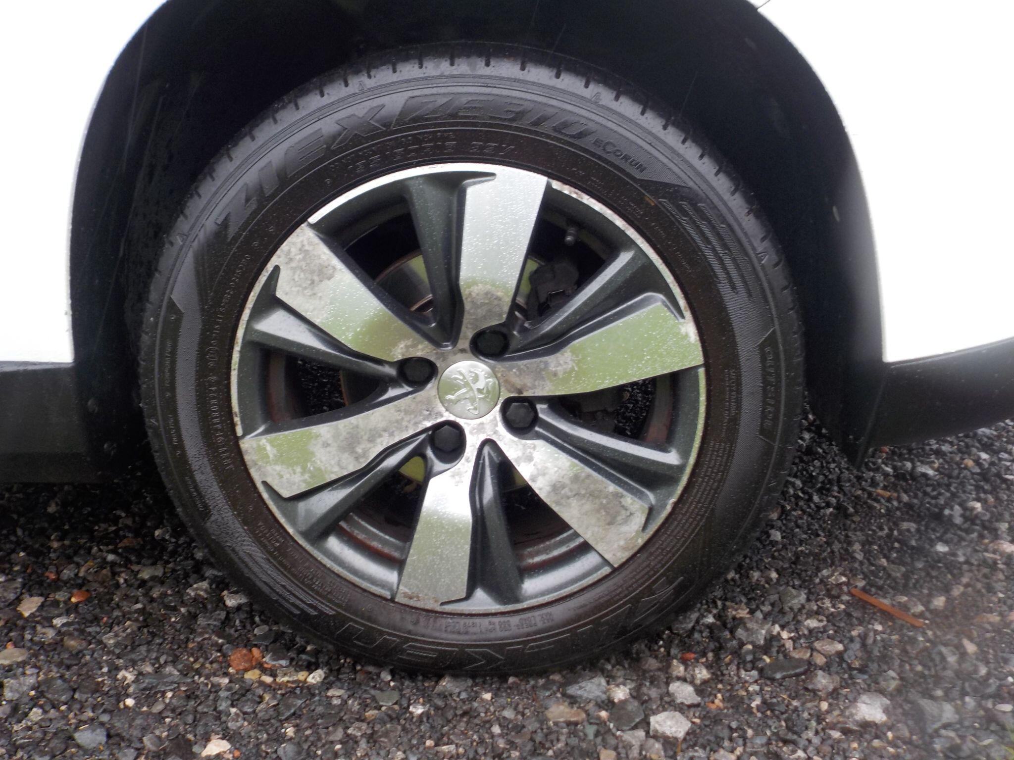 Peugeot 2008 1.6 BlueHDi Allure Euro 6 (s/s) 5dr