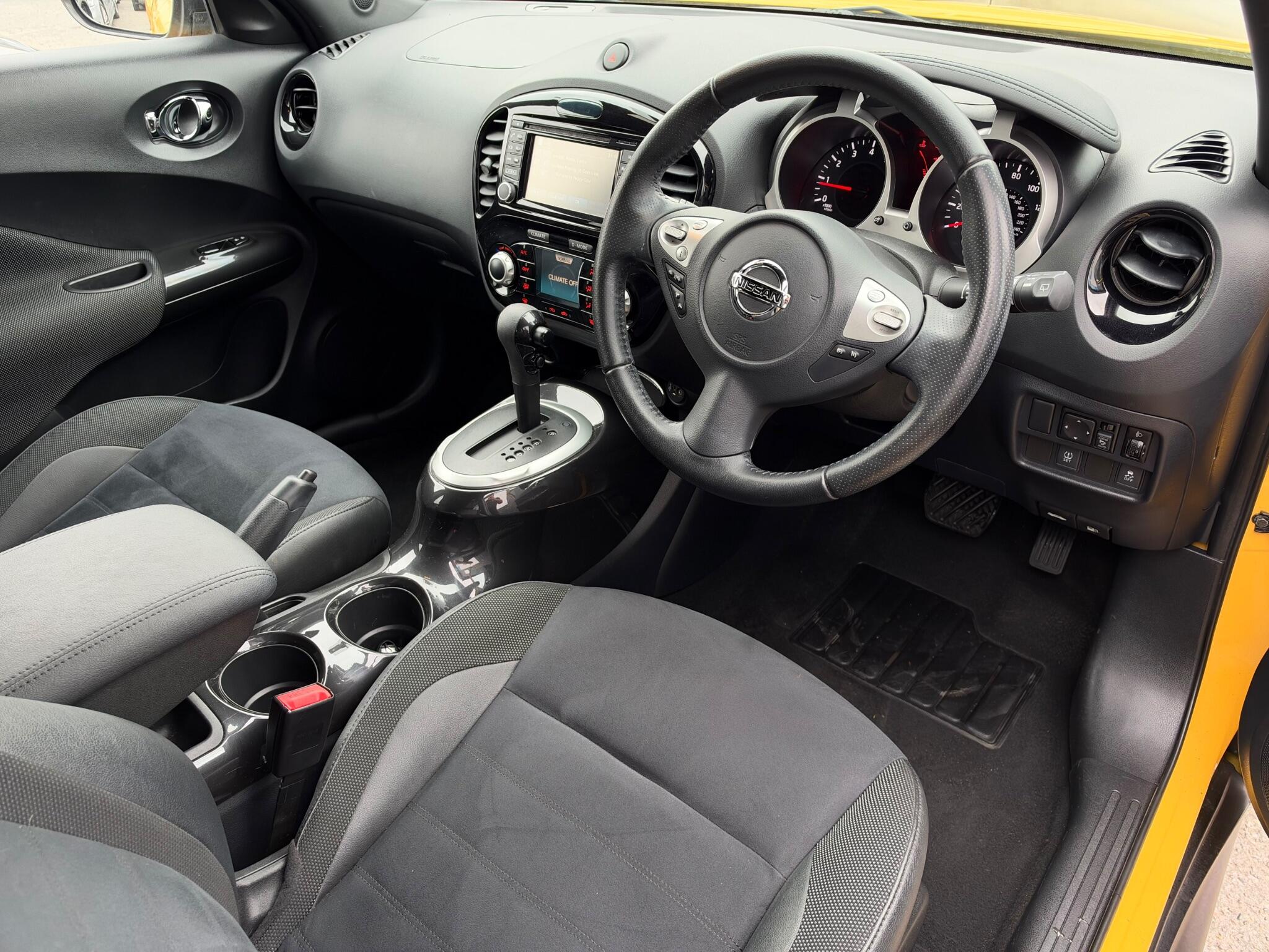 Nissan Juke view 2