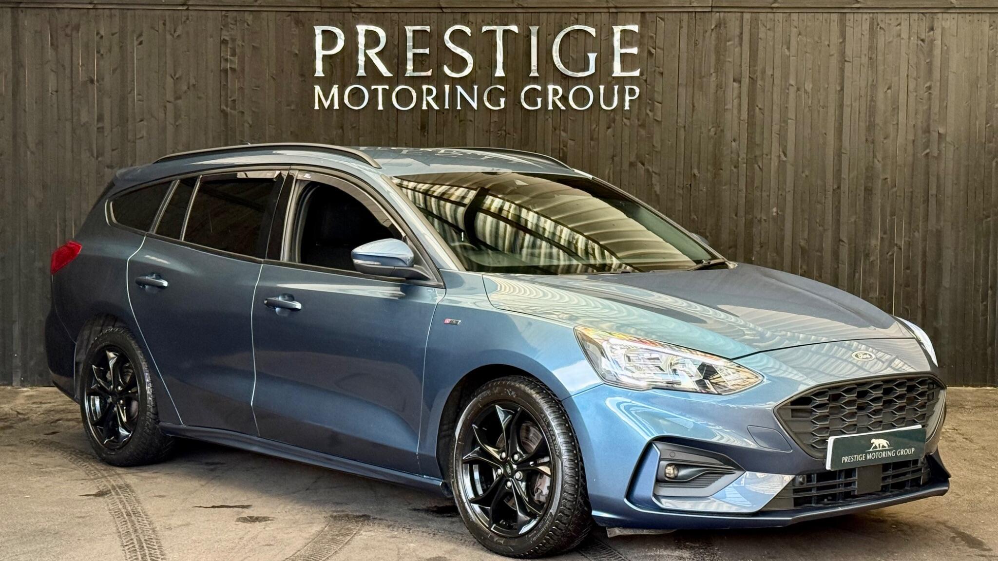 2022 Ford Focus in Blue for sale