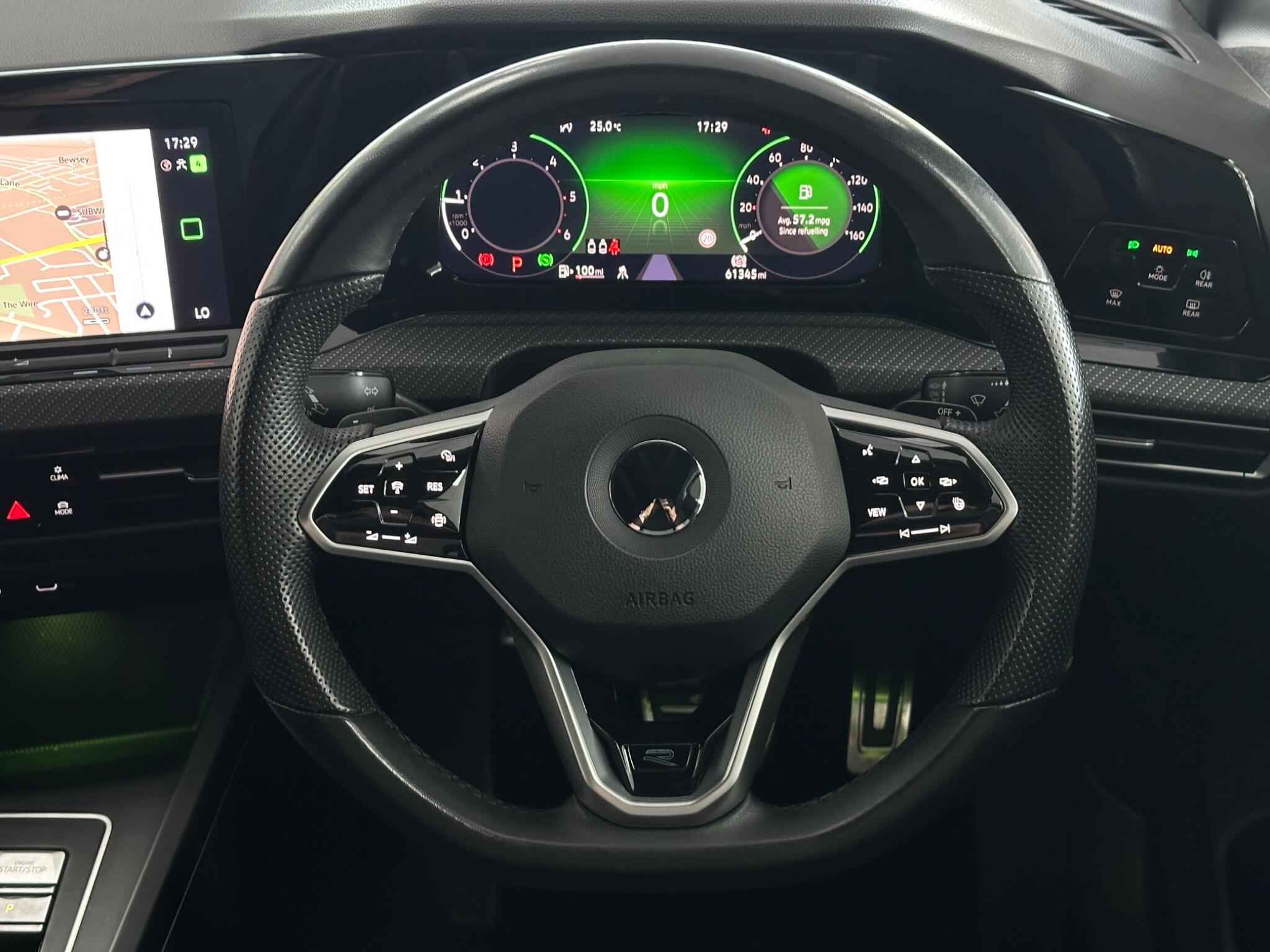 Volkswagen Golf view 19