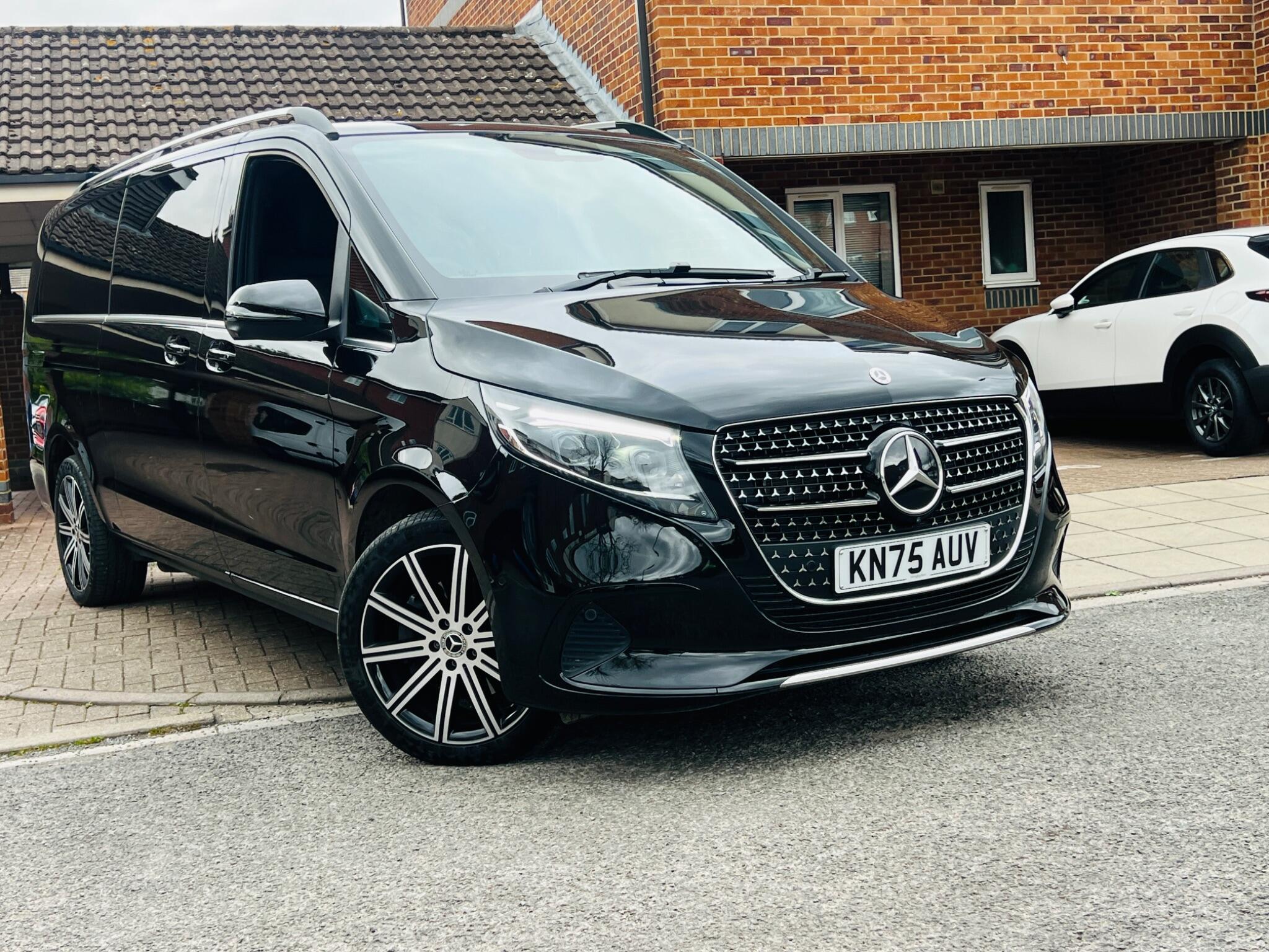 Mercedes-Benz V Class view 10