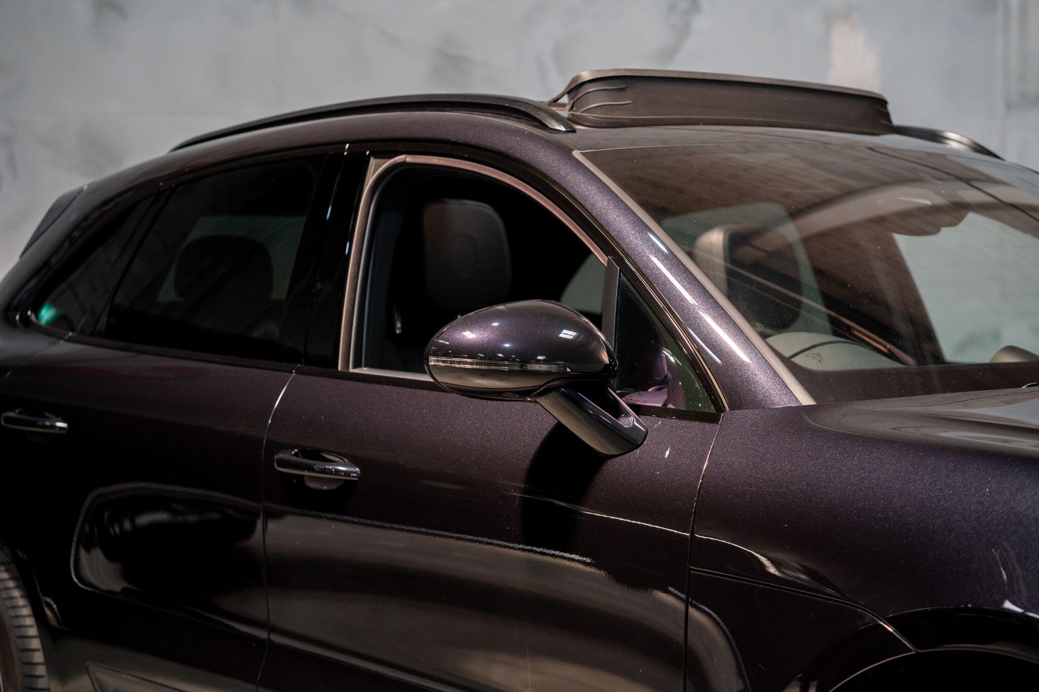 Porsche Macan view 31