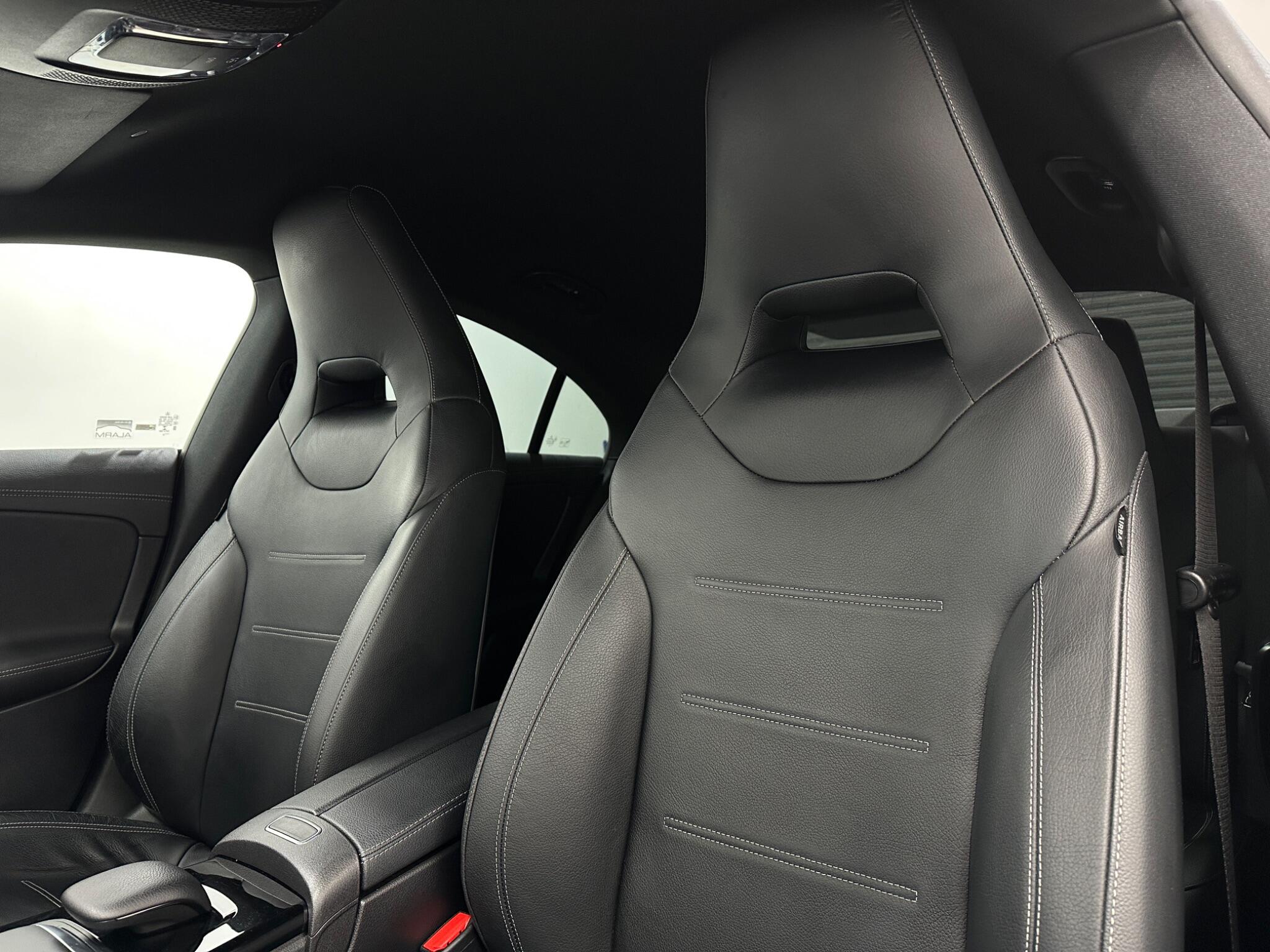 Mercedes-Benz Mercedes-Benz CLA view 38