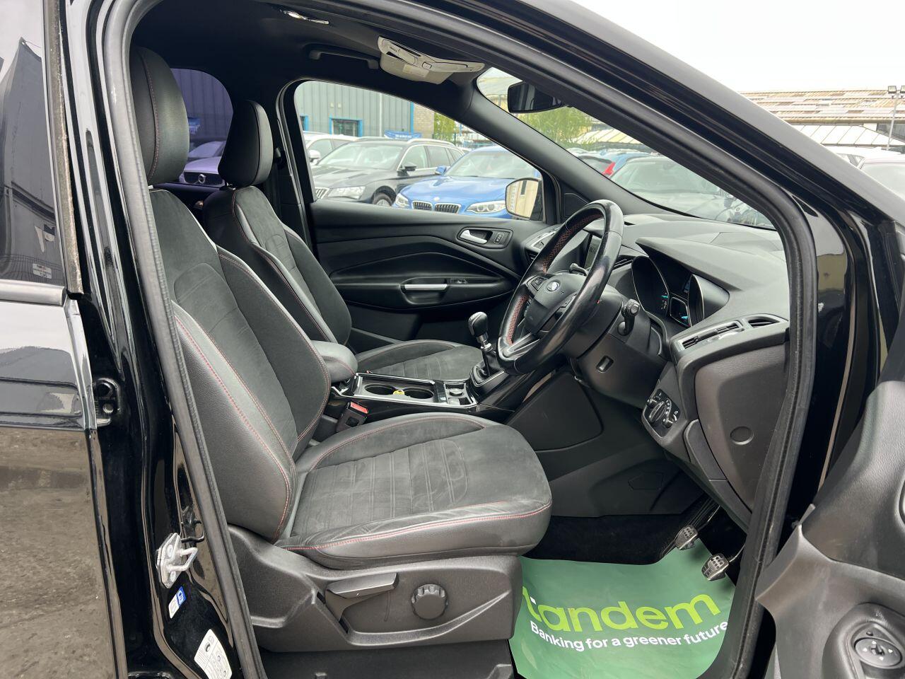 Ford Kuga view 14