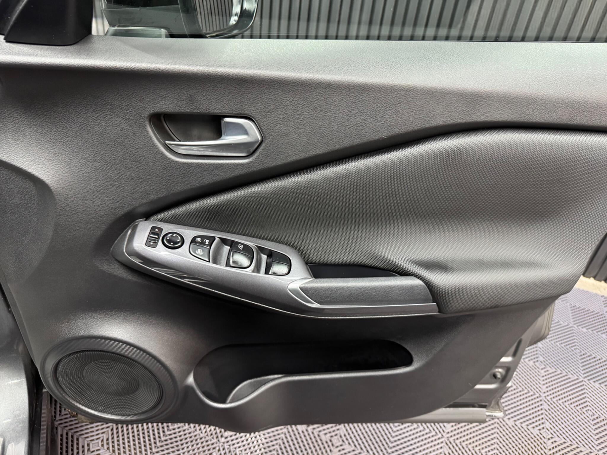 Nissan Juke view 31