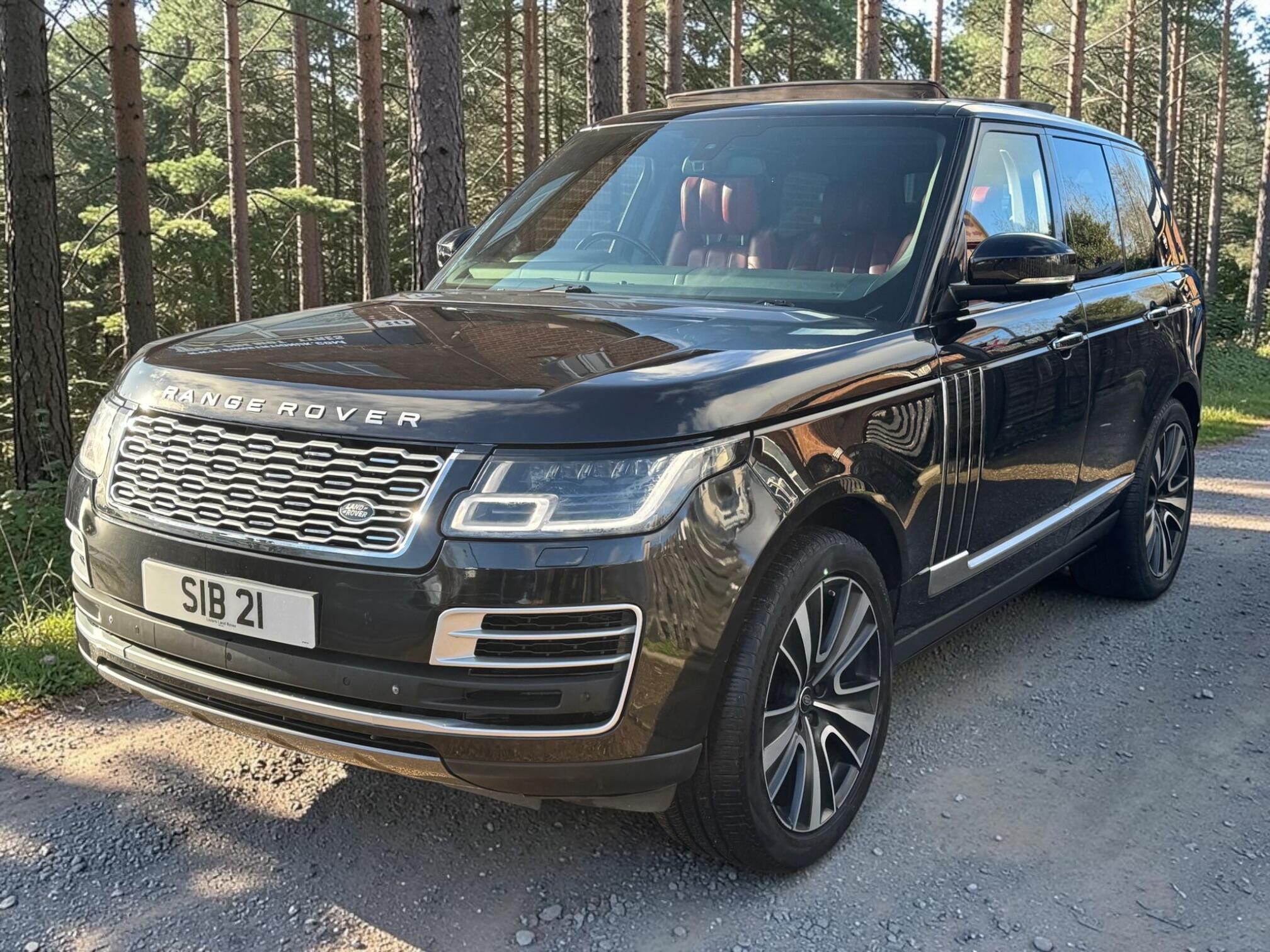 Land Rover Range Rover view 9