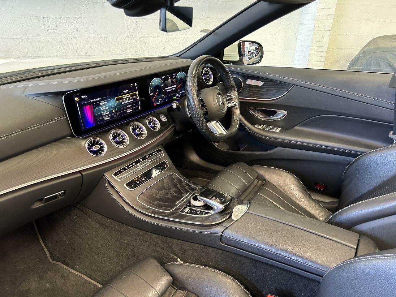 Mercedes-Benz E Class view 50