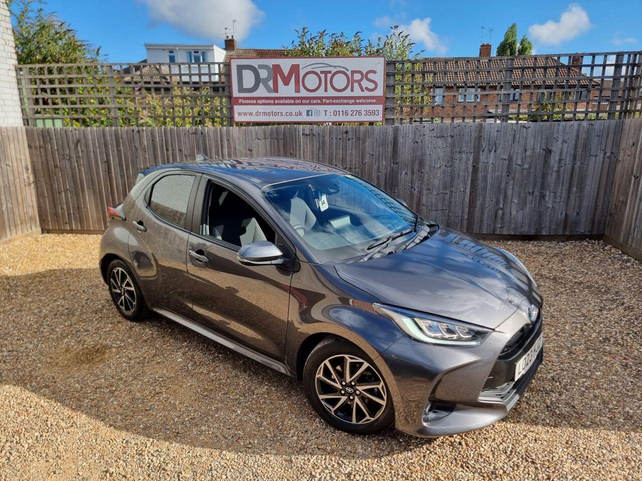 Toyota Yaris view 29