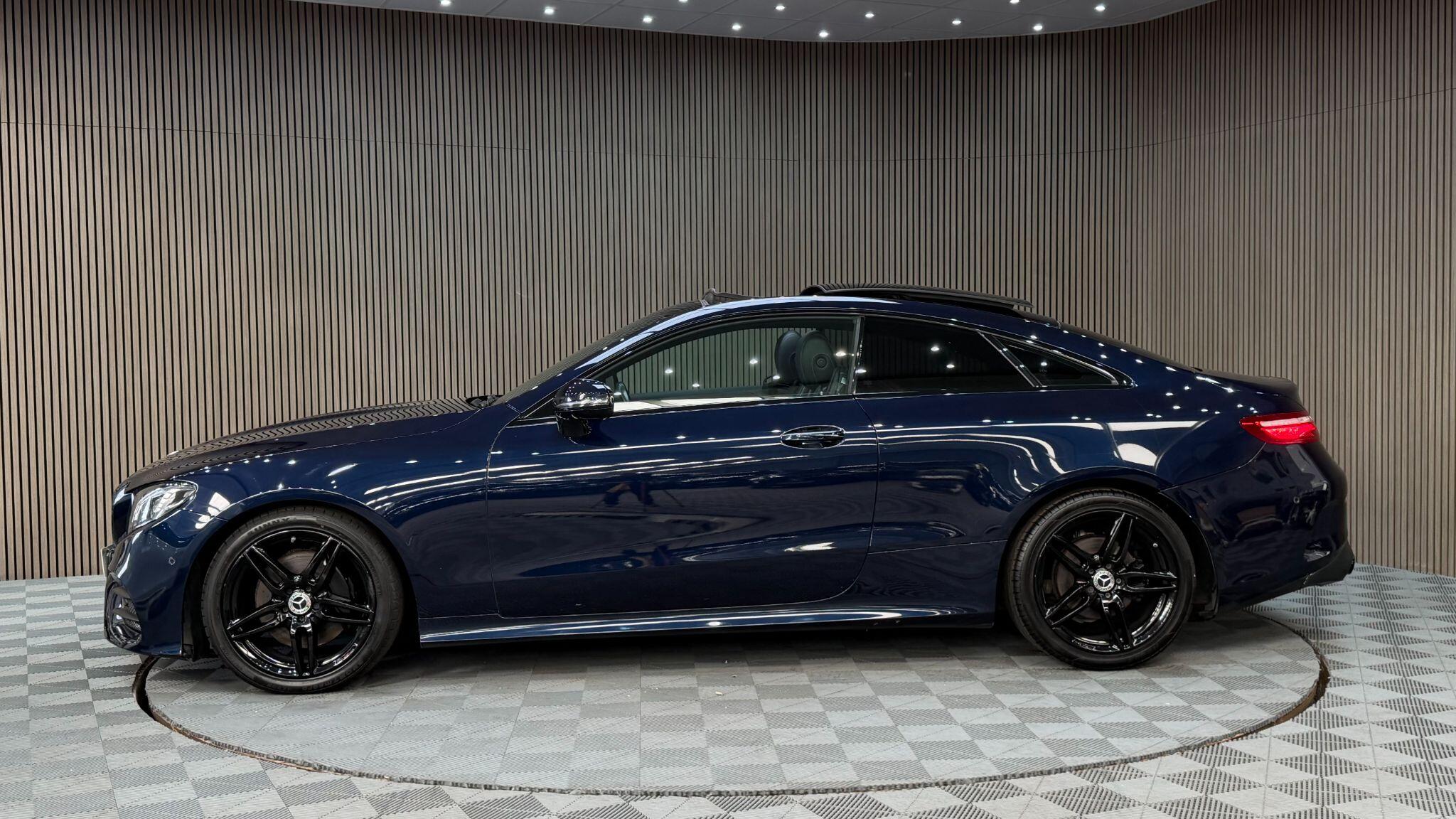 Mercedes-Benz E-Class view 50