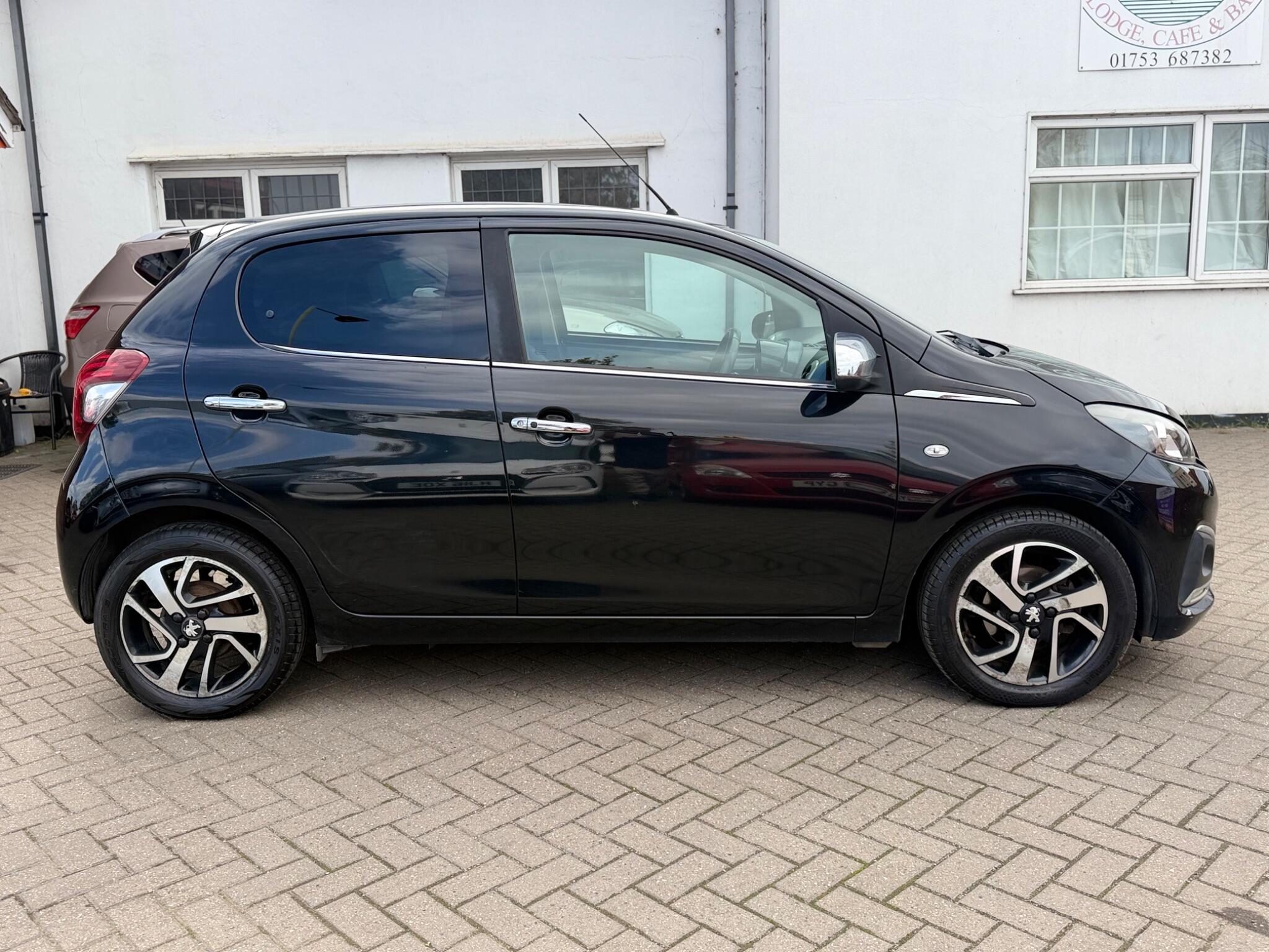 Peugeot 108 view 9