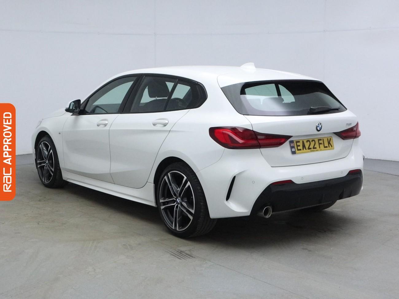 BMW 1 Series view 4