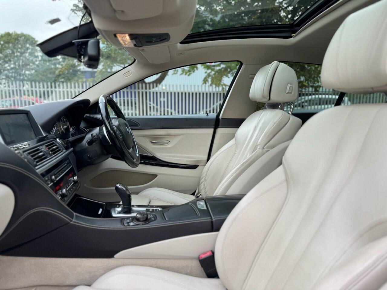BMW 6 Series view 28