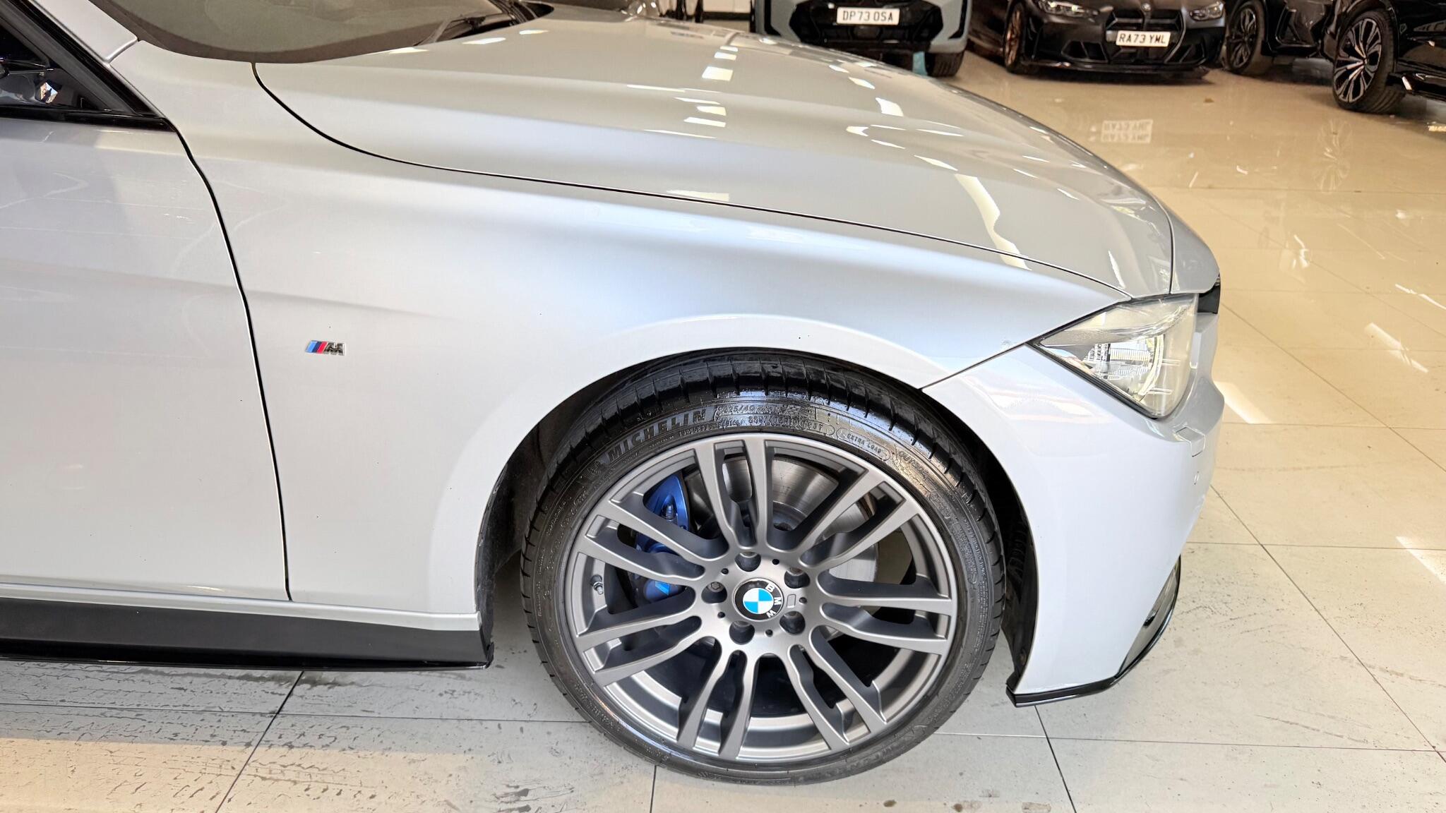 BMW 3 Series view 48