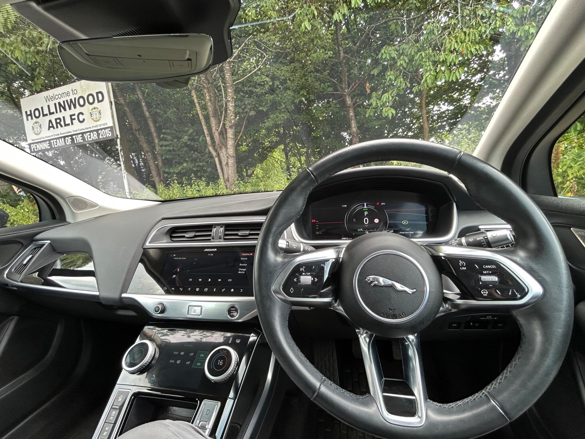 Jaguar I-Pace view 30