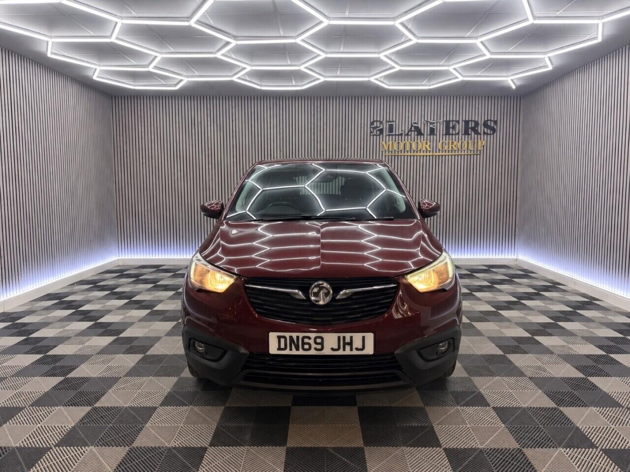 Vauxhall Crossland X view 2