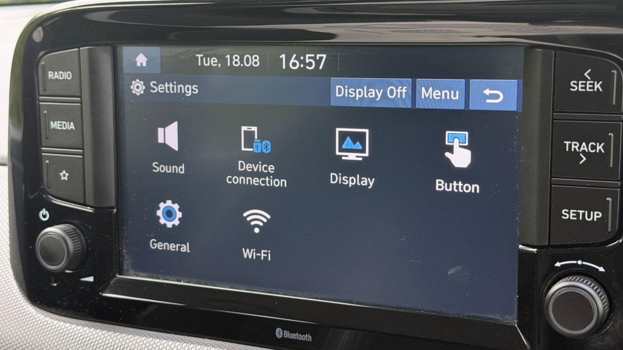 Hyundai i10 view 21