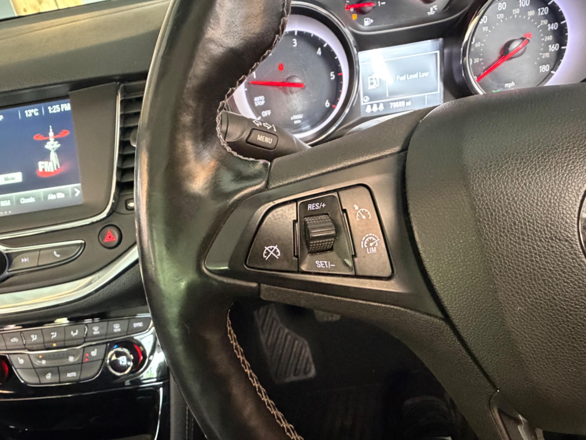 Vauxhall Astra view 21