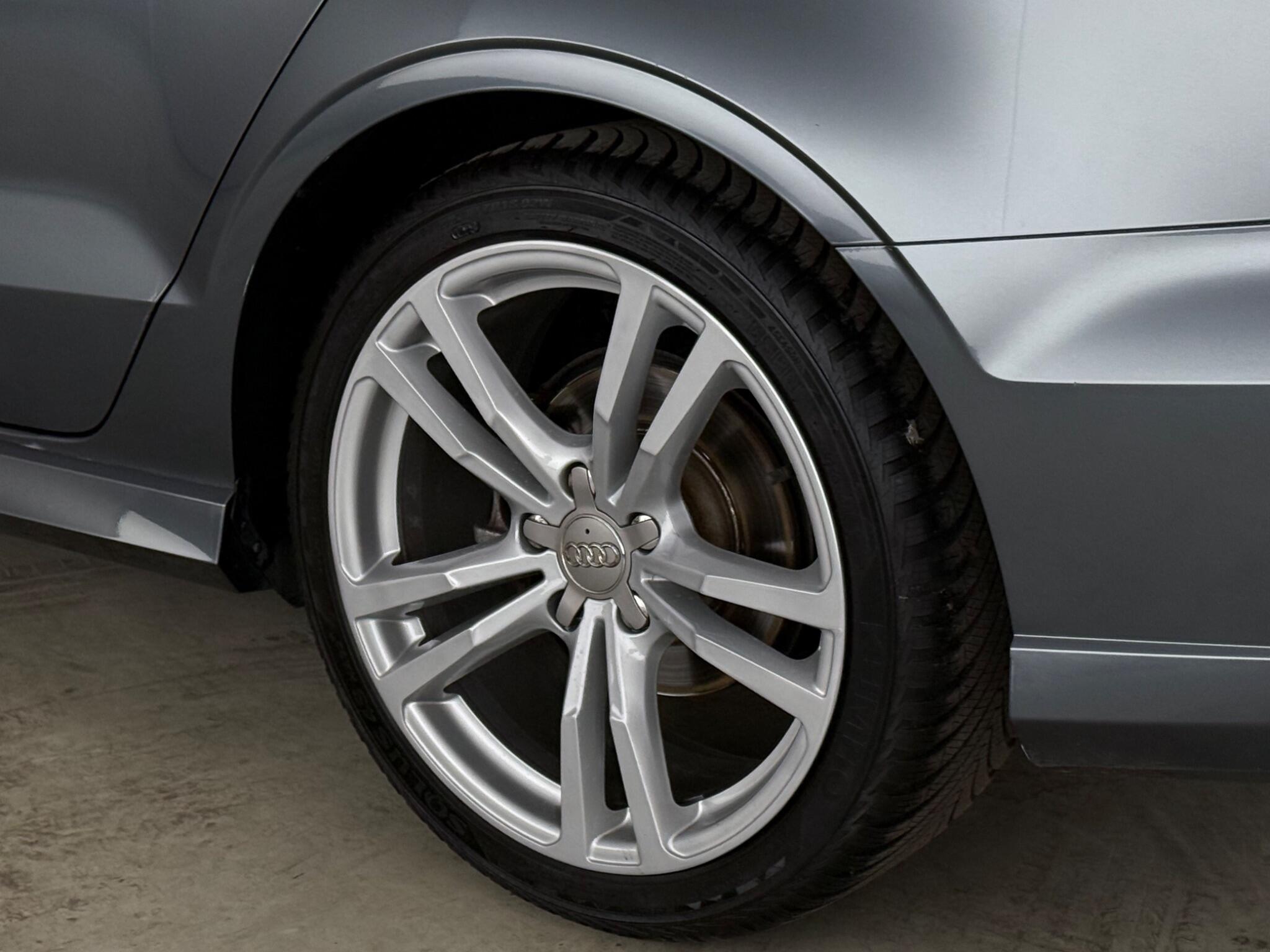 Audi A3 view 9