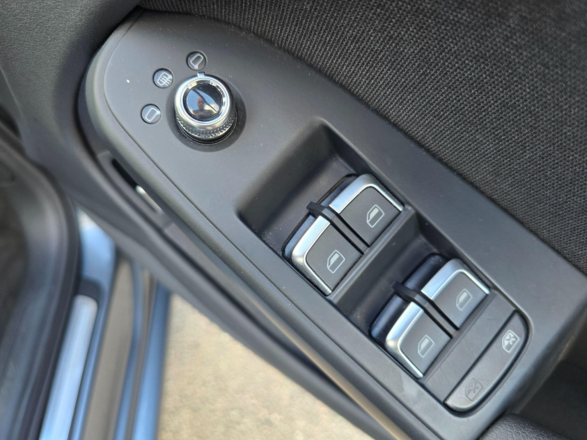 Audi A4 view 30