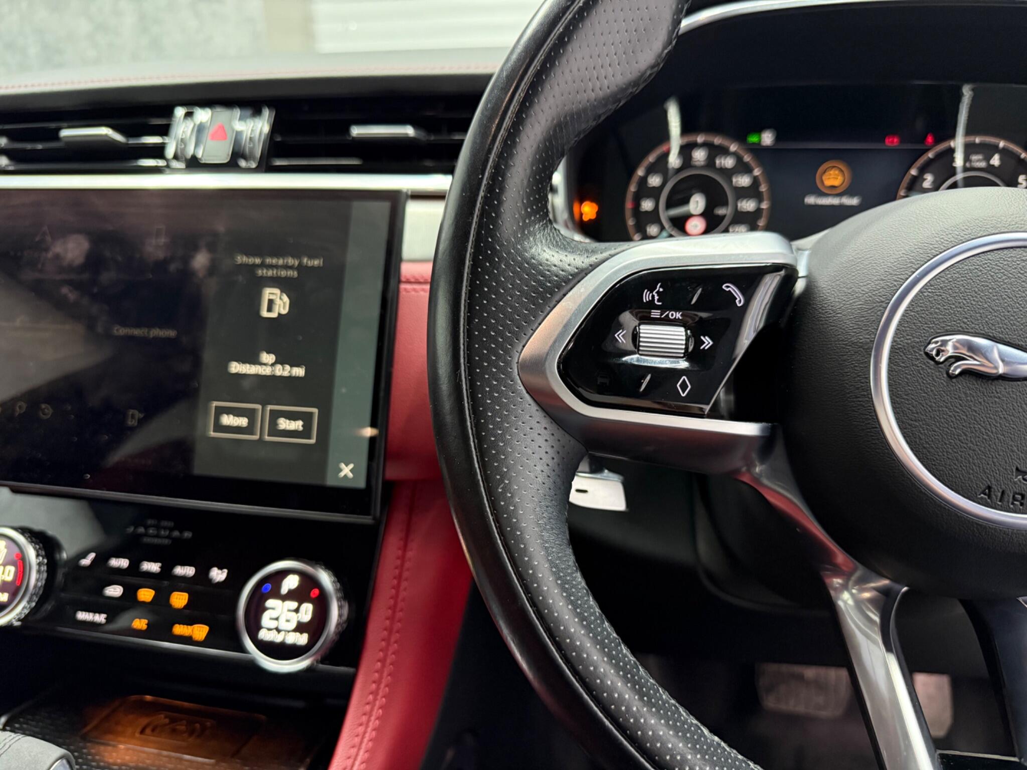 Jaguar F-Pace view 12