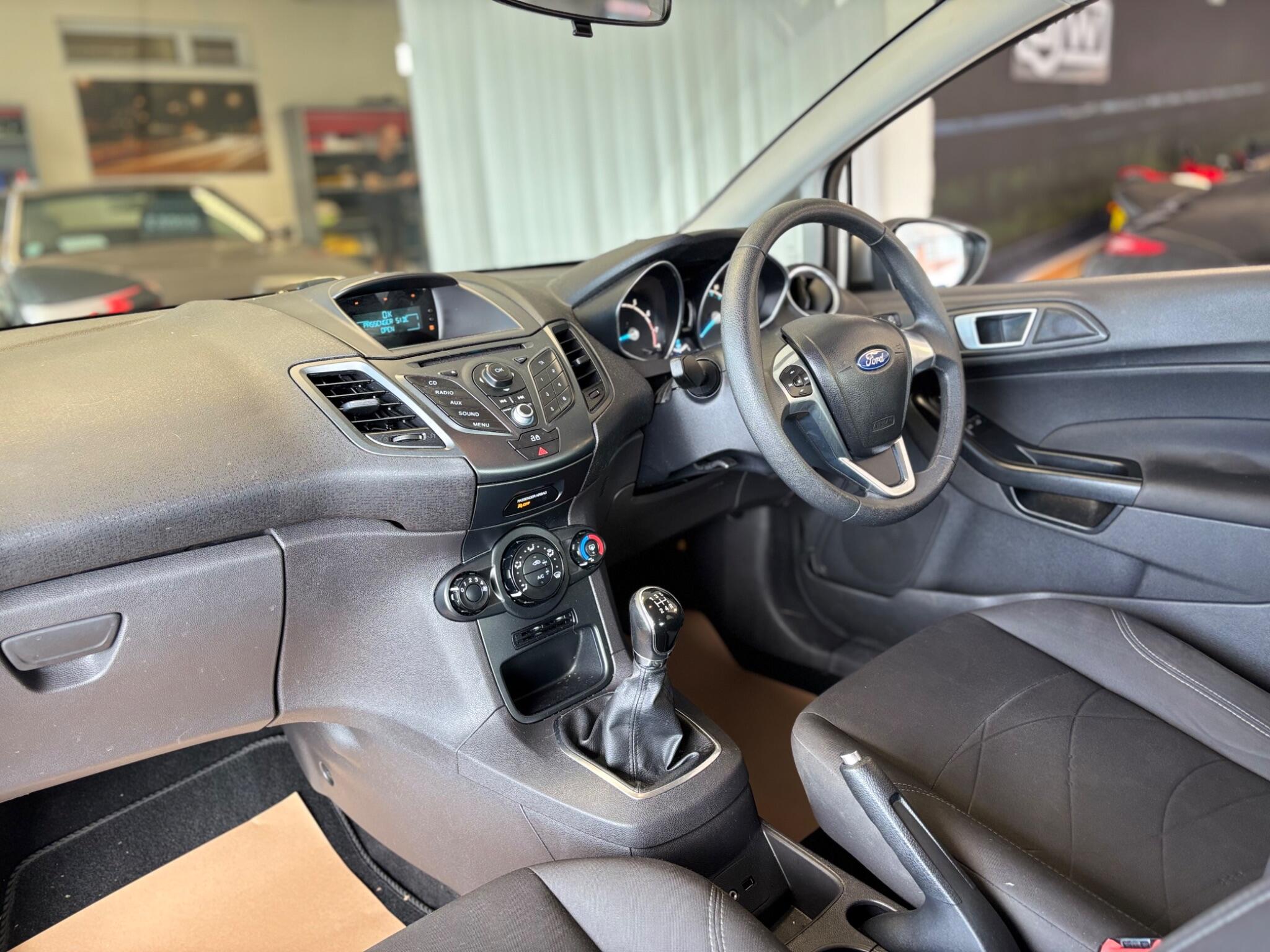 Ford Fiesta view 10