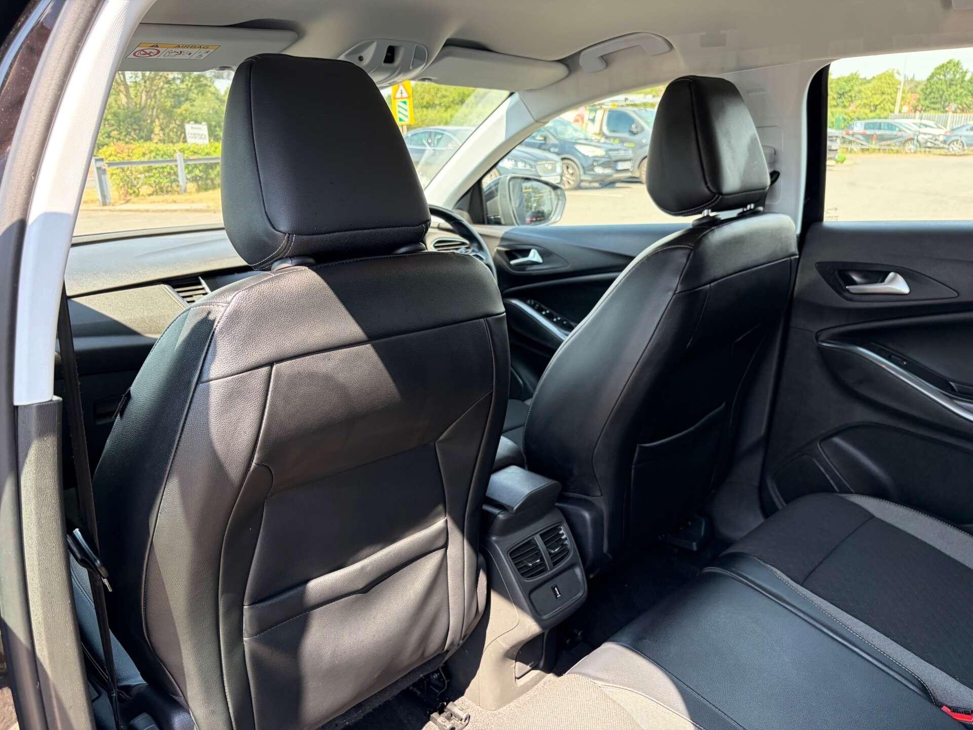 Vauxhall Grandland X view 22