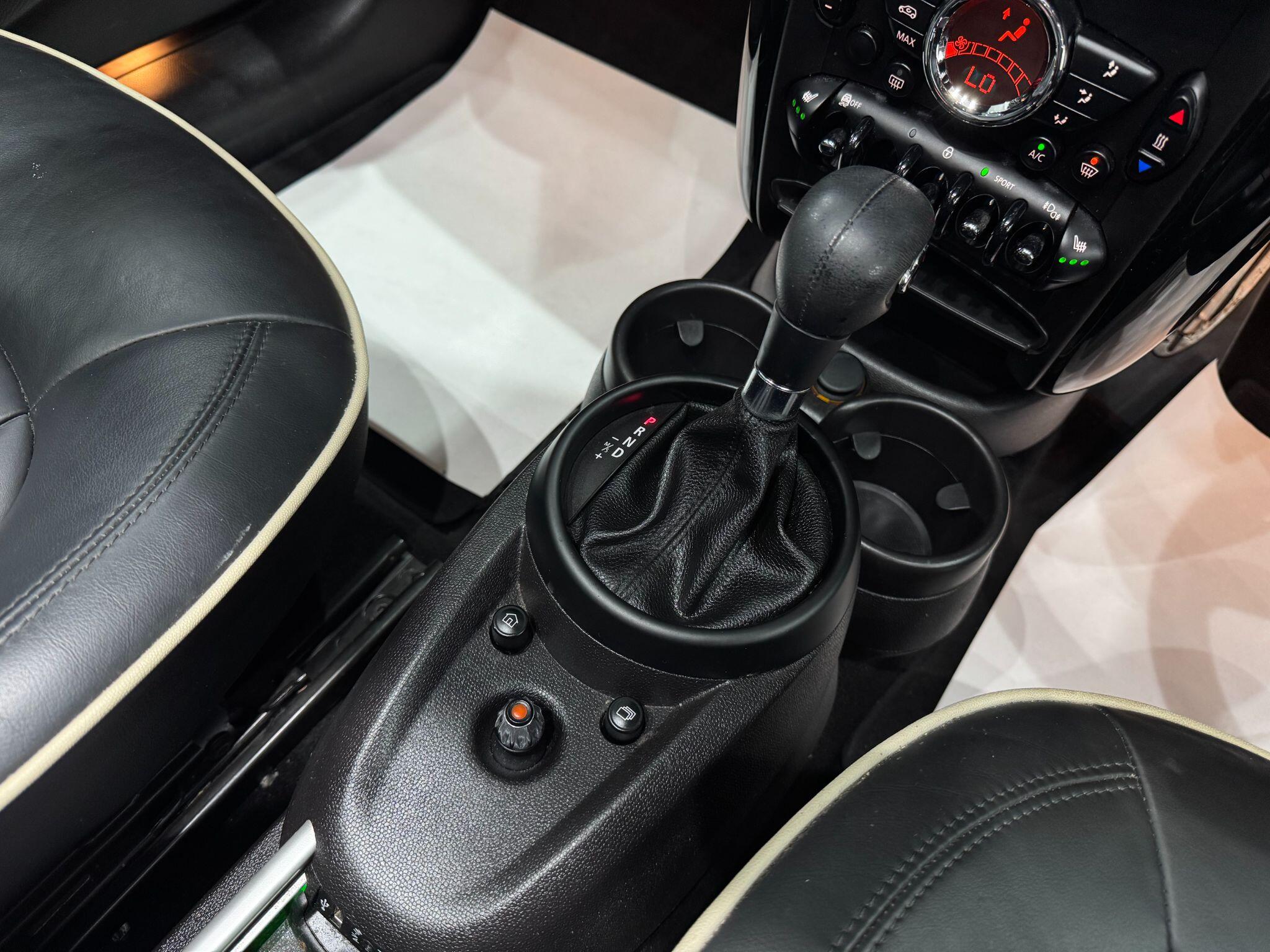 MINI Countryman view 43