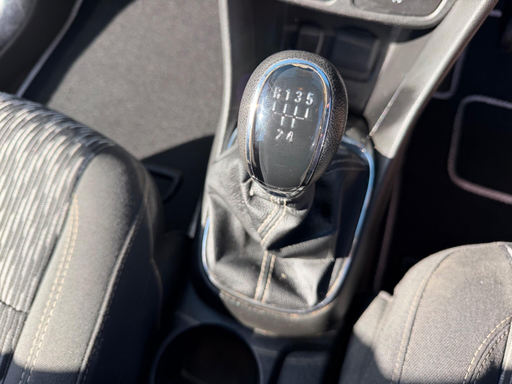 Vauxhall Mokka view 11