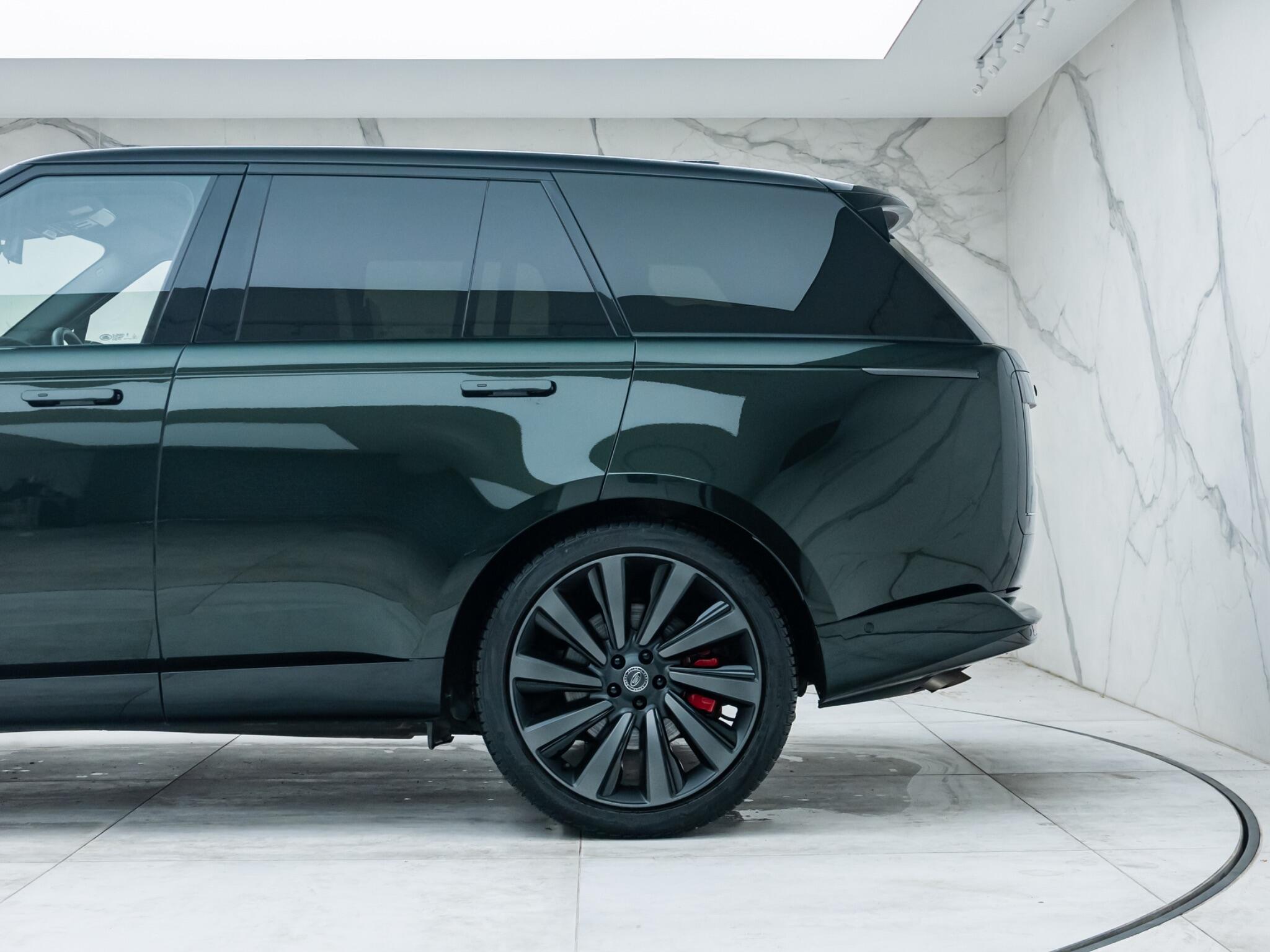 Land Rover Range Rover view 37