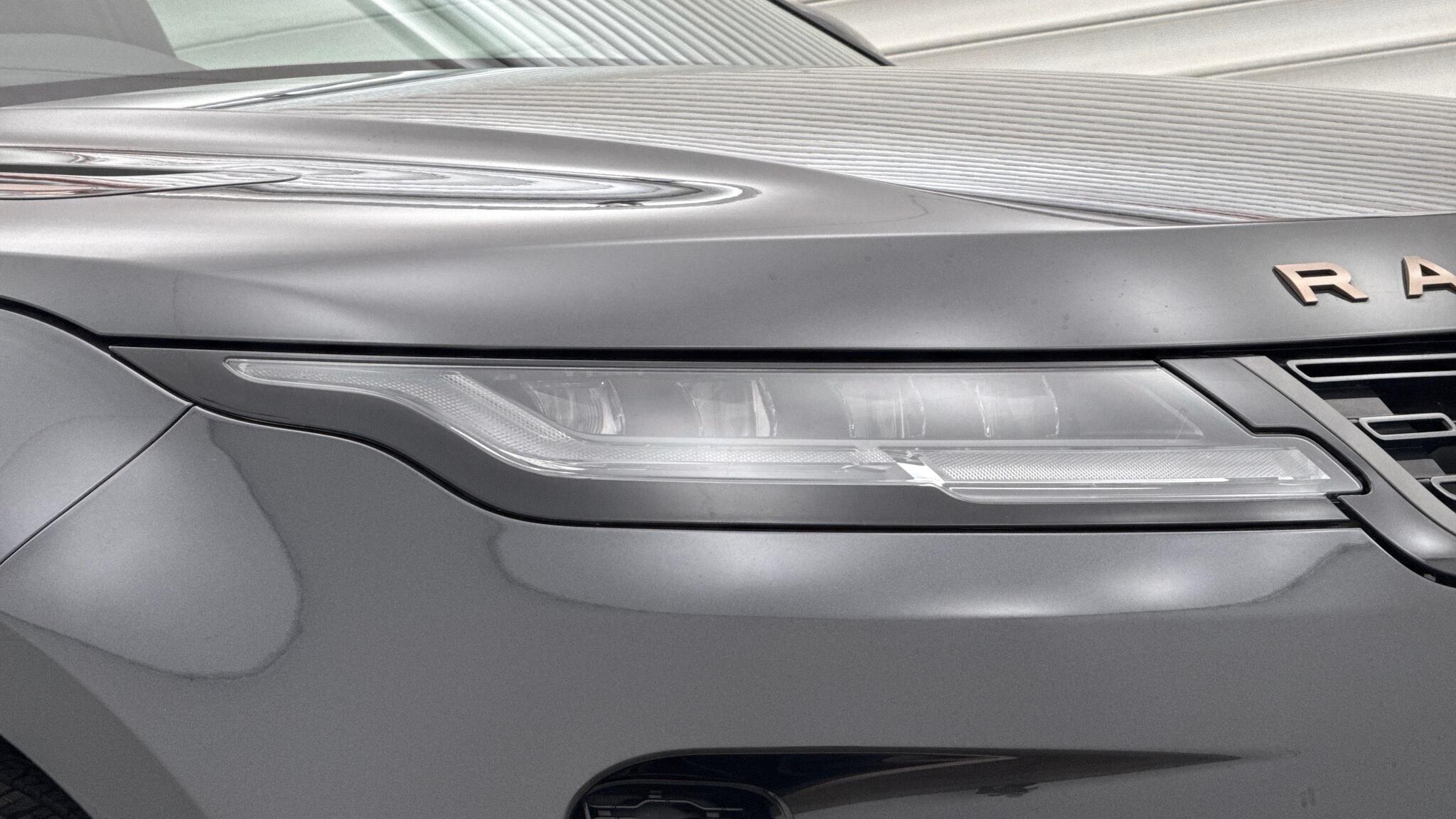 Land Rover Range Rover Evoque view 17