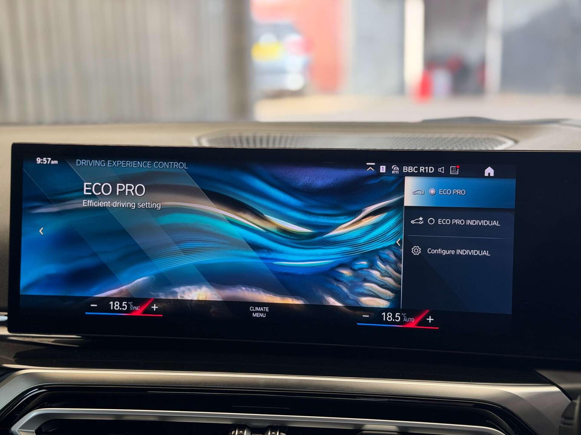 BMW 2 Series view 33