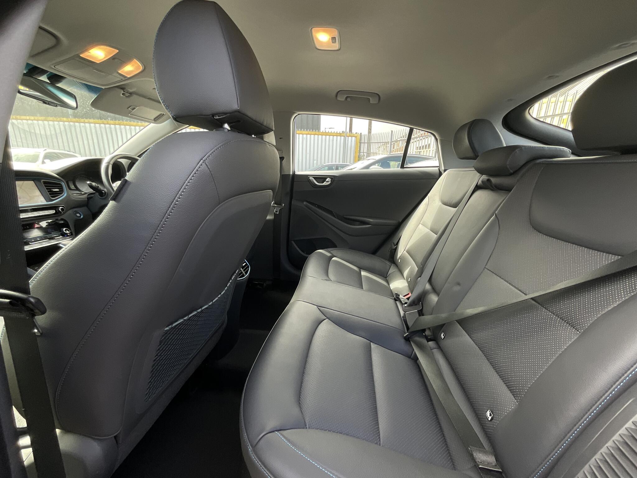 Hyundai Ioniq view 15