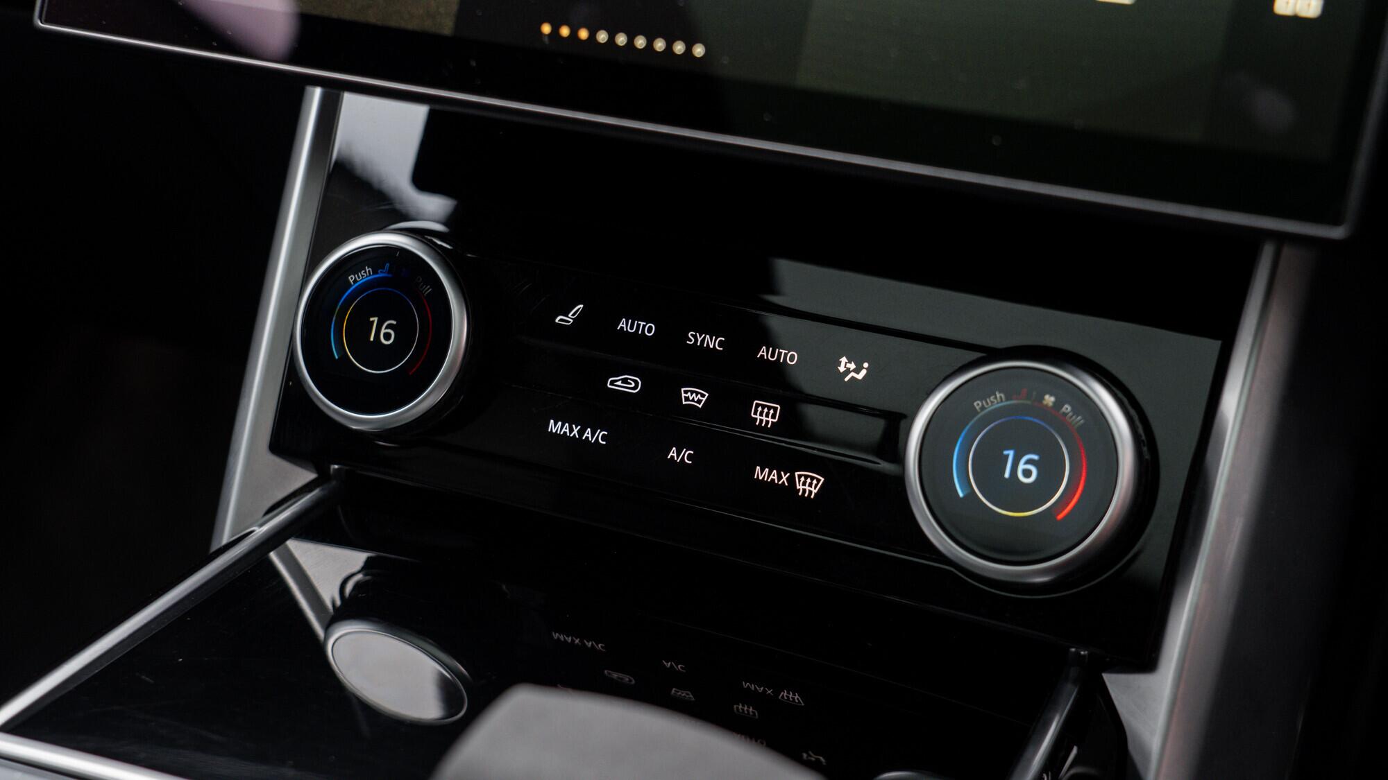 Land Rover Range Rover view 41
