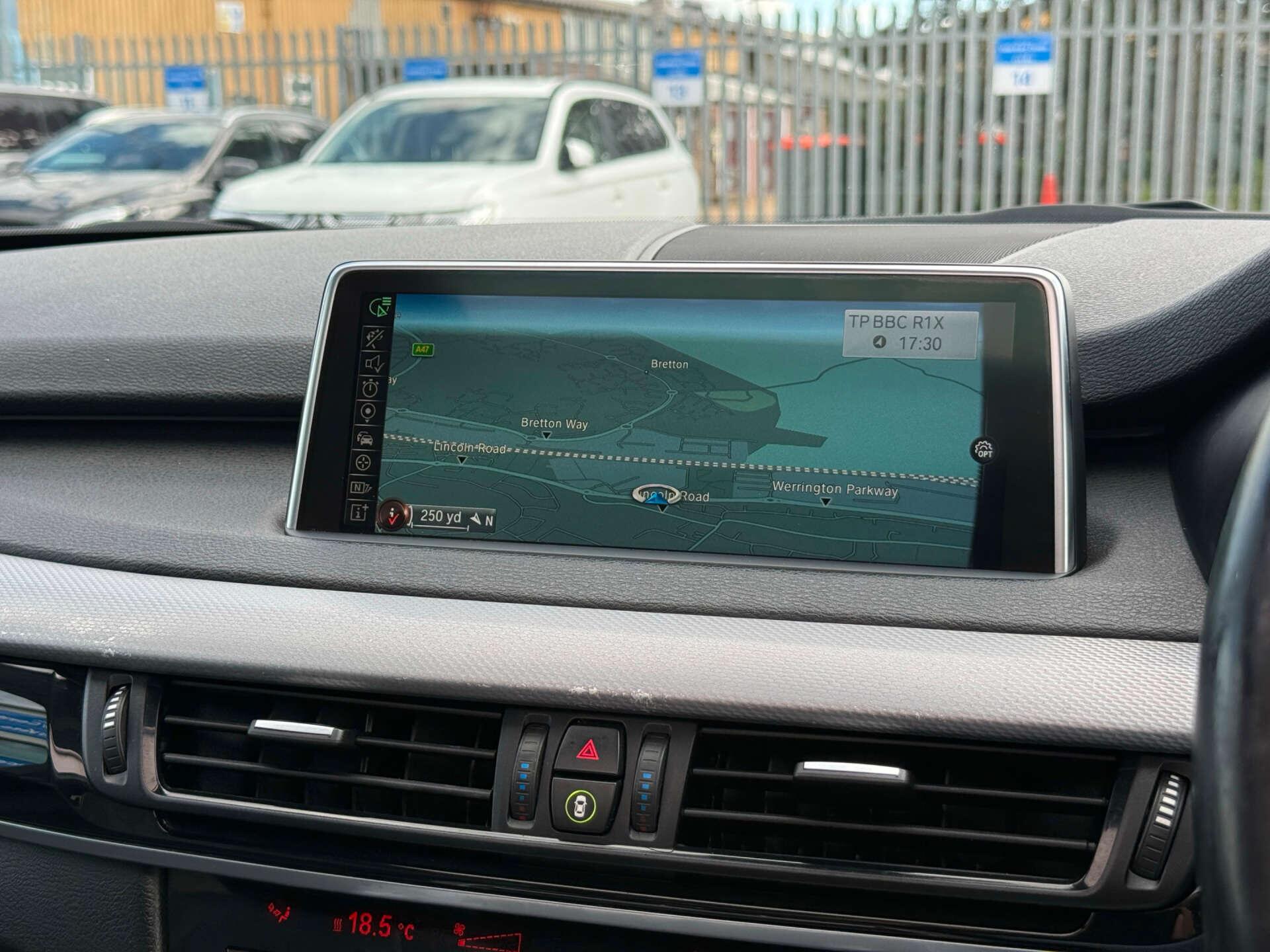 BMW X5 X5 view 14