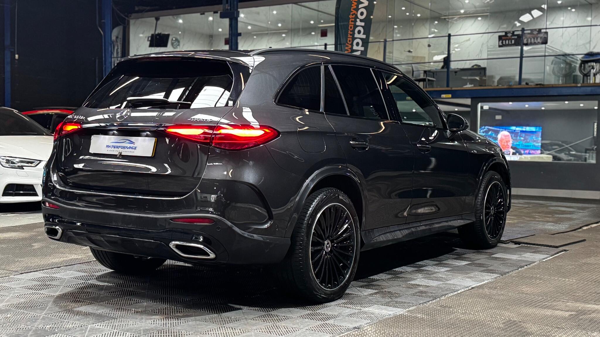 Mercedes-Benz GLC view 75