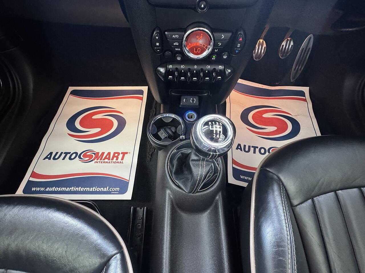 Mini Clubman view 15