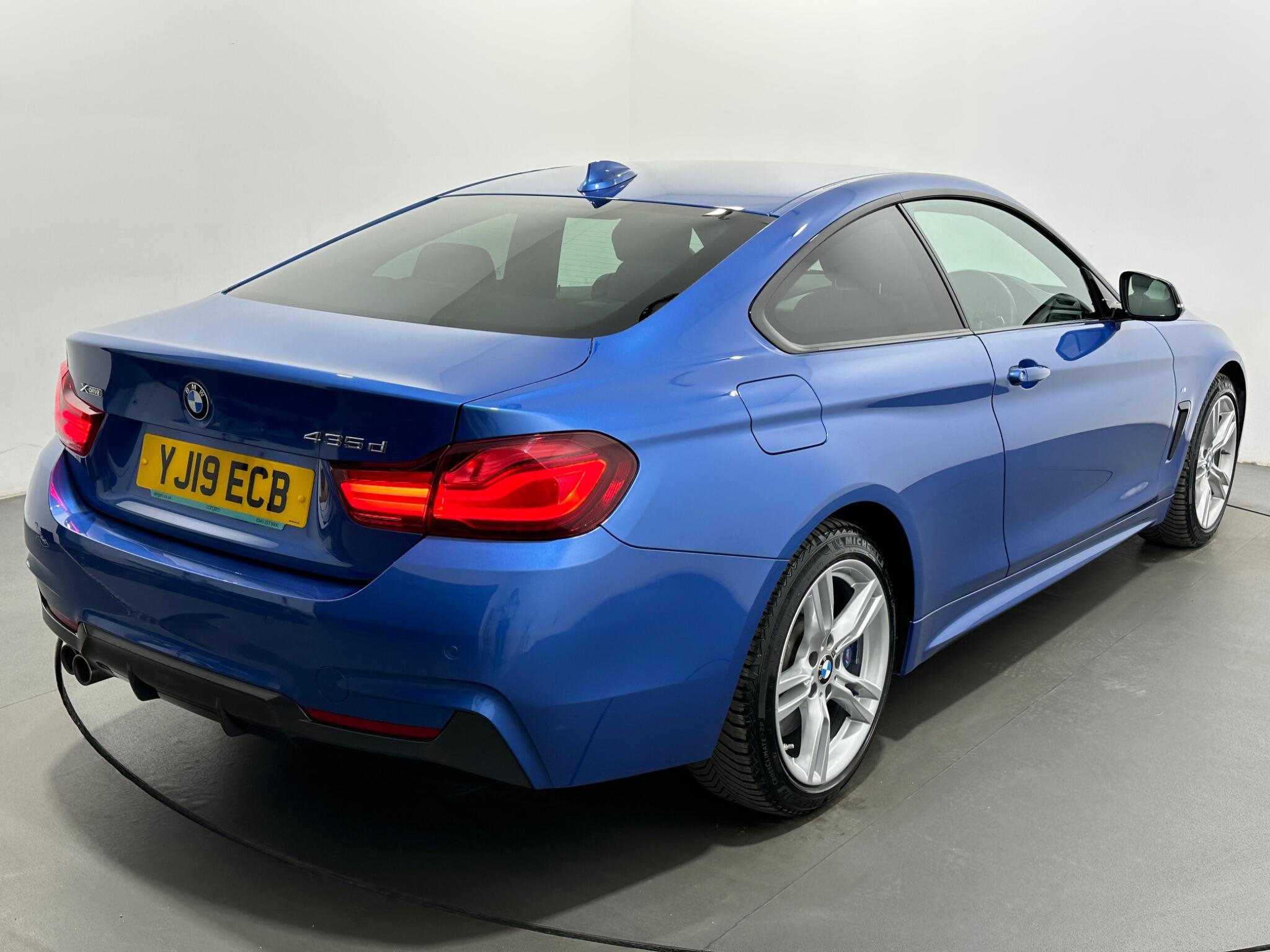 BMW 4 Series view 49