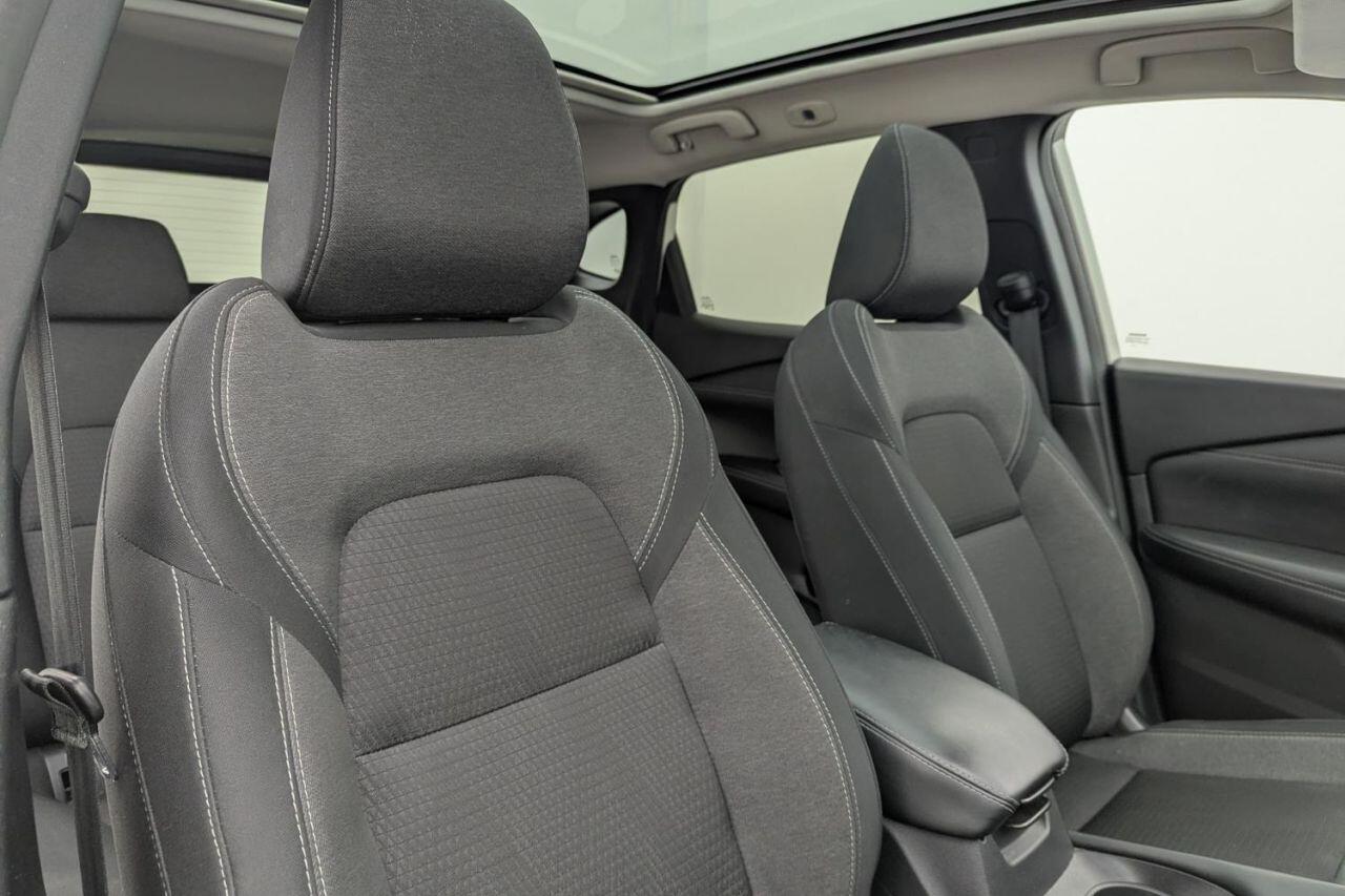 Nissan Qashqai view 16