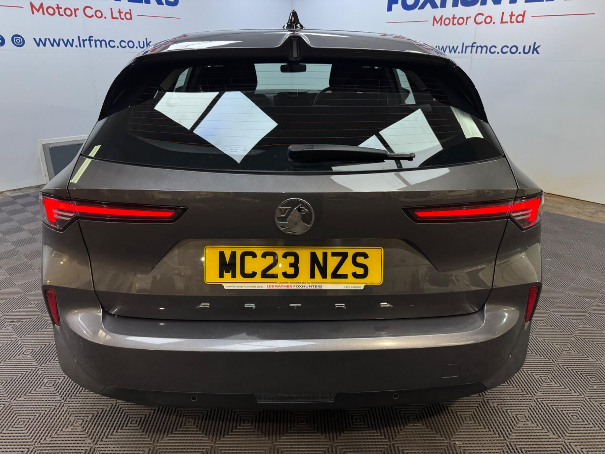 Vauxhall Astra view 11