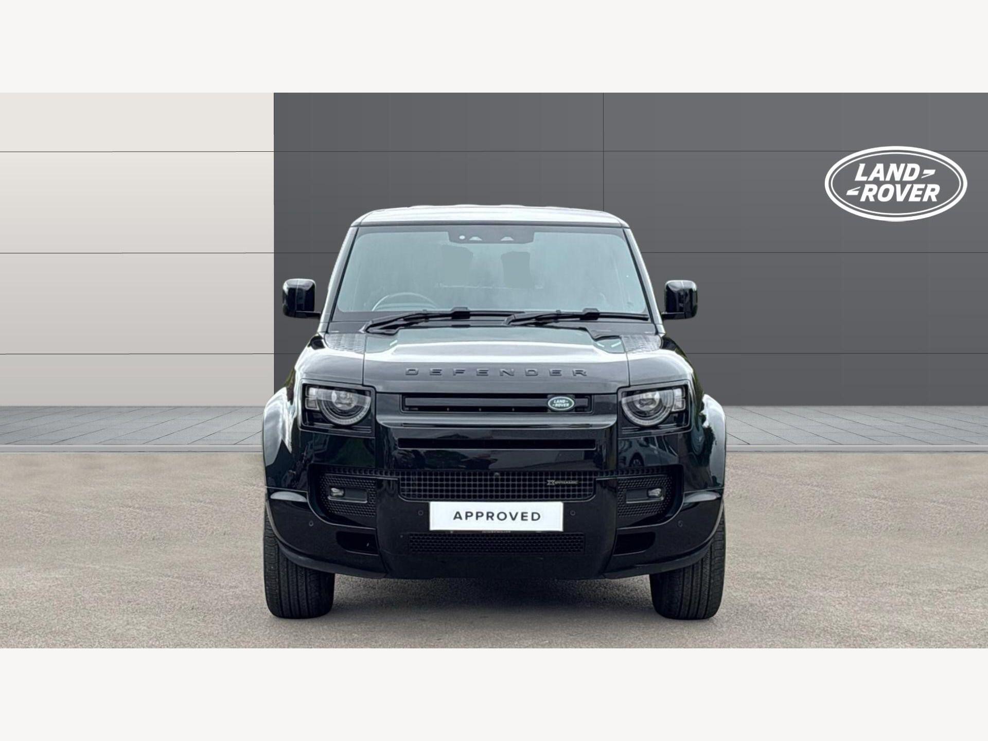 Land Rover Defender view 8