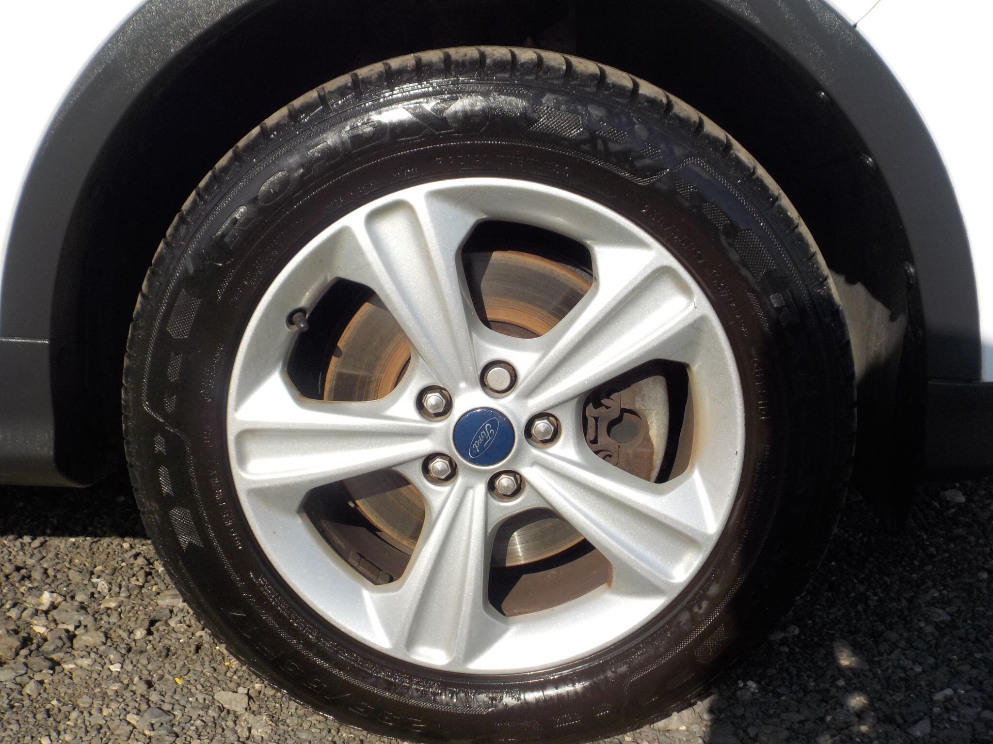 Ford Kuga 2.0 TDCi Zetec 2WD Euro 6 (s/s) 5dr