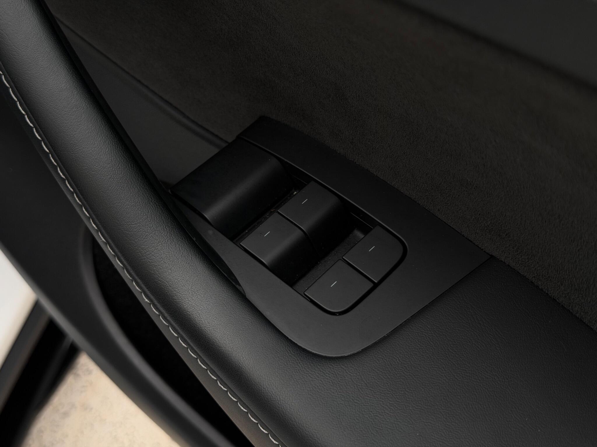Tesla Model Y view 33