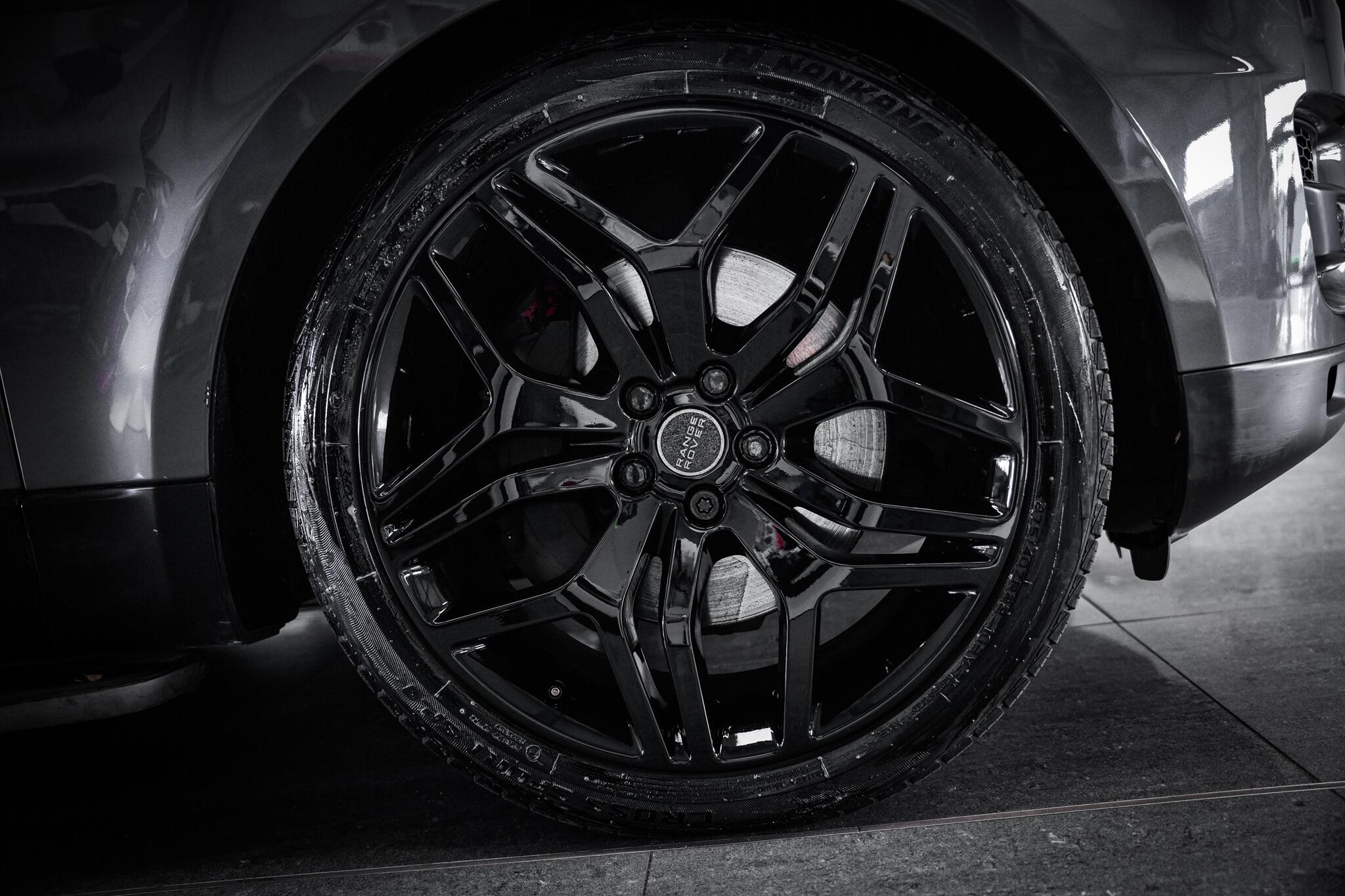 Land Rover Range Rover Sport view 27