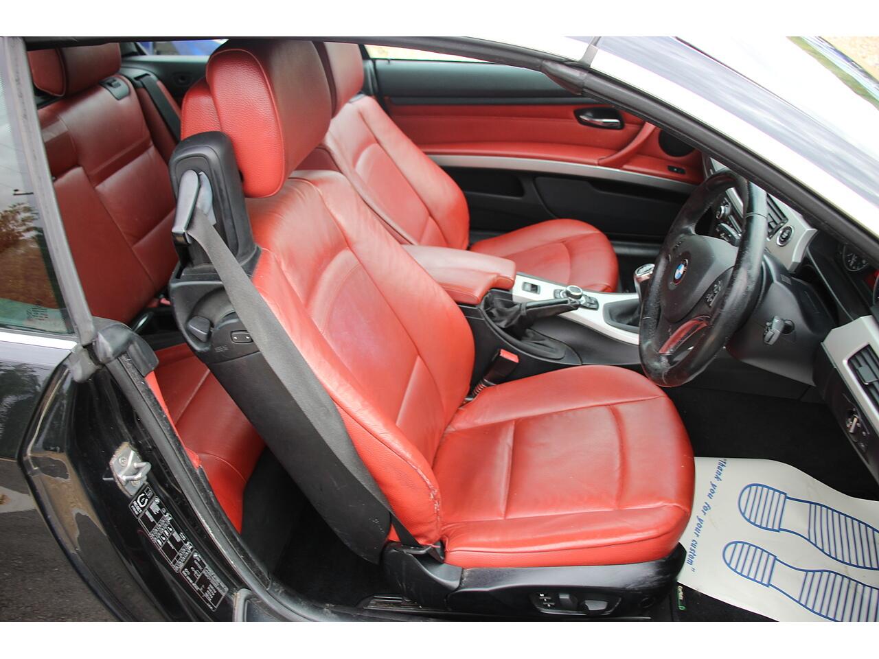 BMW 3 Series view 11